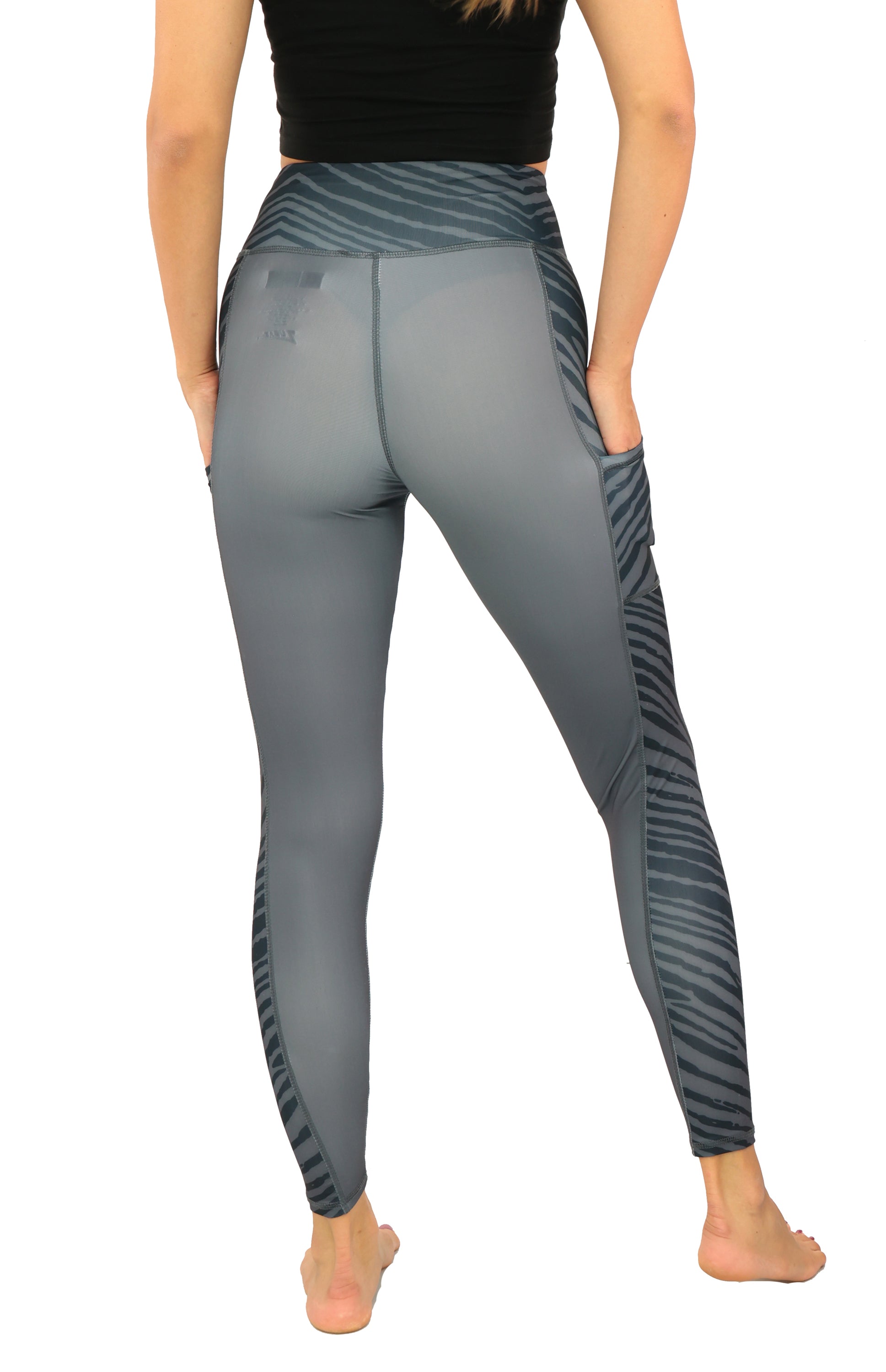 Zubaz NFL Women's Elevated Zebra Tonal Leggings, Green Bay Packers