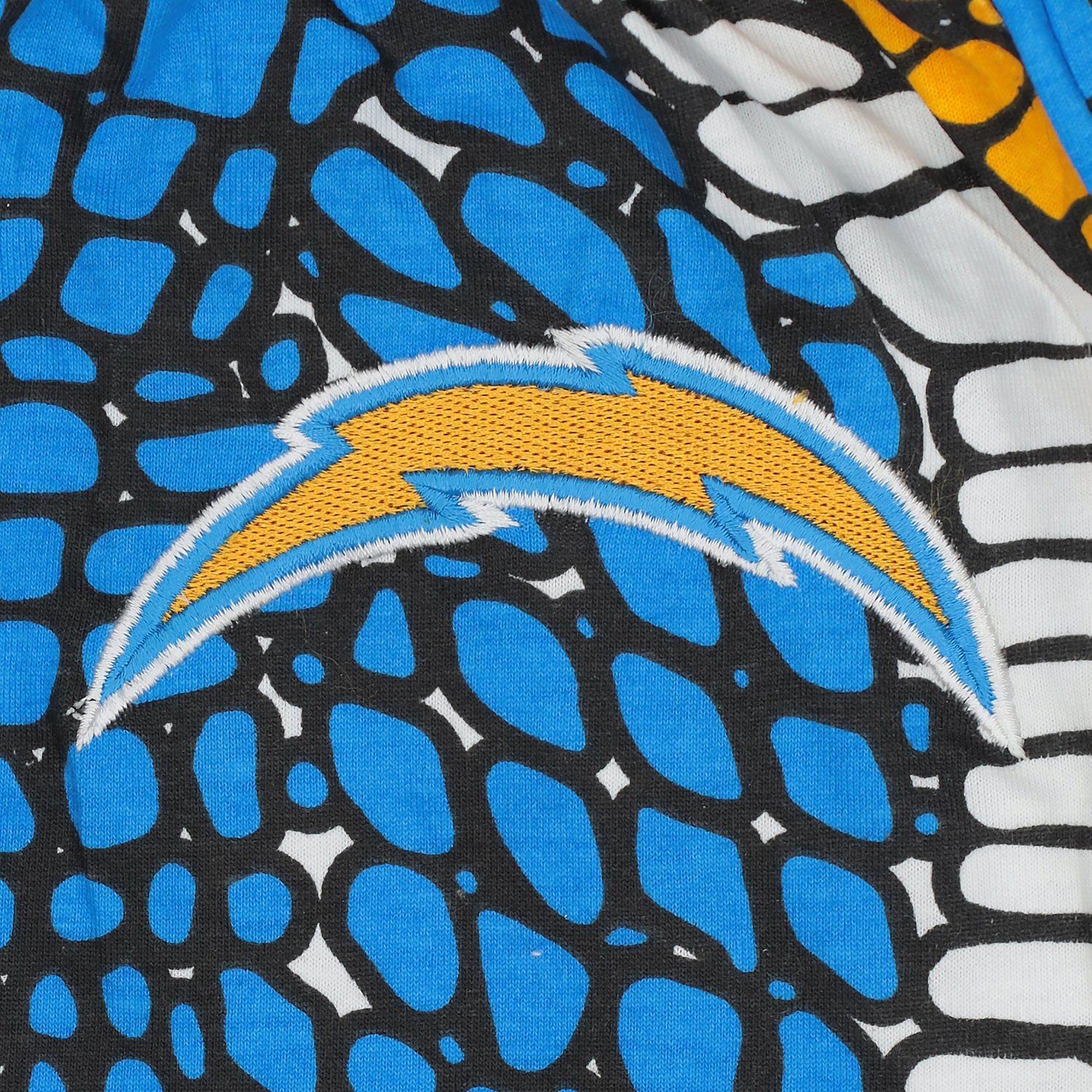 Zubaz NFL Adult Unisex Z88 Embroidered Gator 3 Color Shorts, Los Angeles Chargers