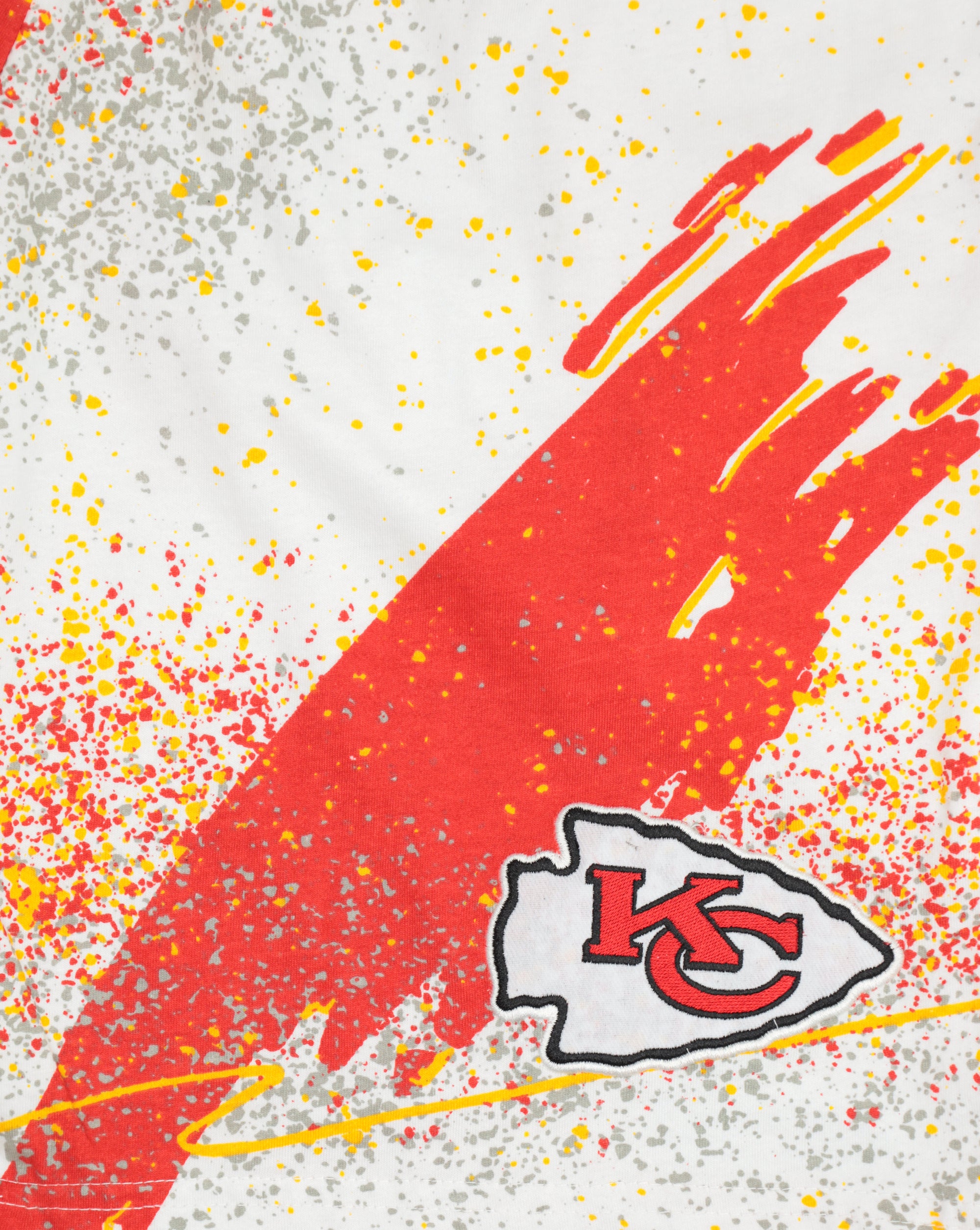 Zubaz NFL Adult Unisex Z88 Embroidered Confetti 3 Team Color Shorts, Kansas City Chiefs