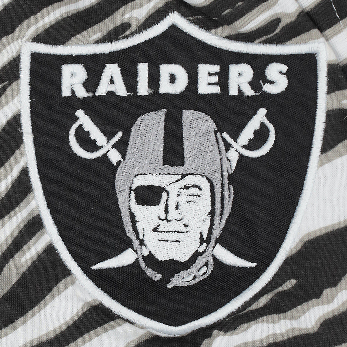 Zubaz NFL UNISEX Z88 Kids Zebra 3C Embroidered Pant, LAS VEGAS RAIDERS - Official NFL Raiders Zubaz Apparel (3 of 4)