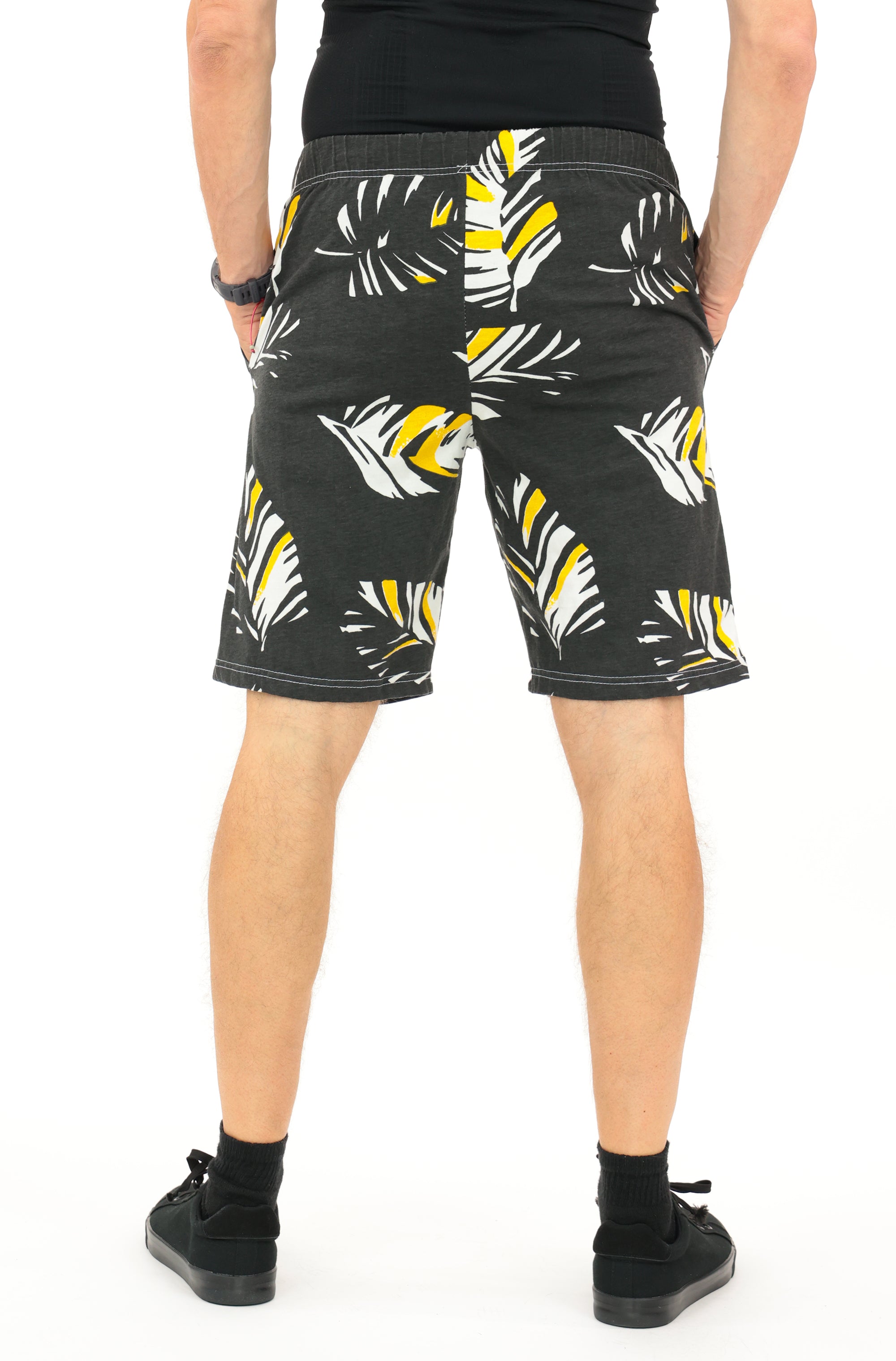 Zubaz NFL Adult Unisex Z88 Embroidered Leaf 3 Team Color Shorts, Pittsburgh Steelers