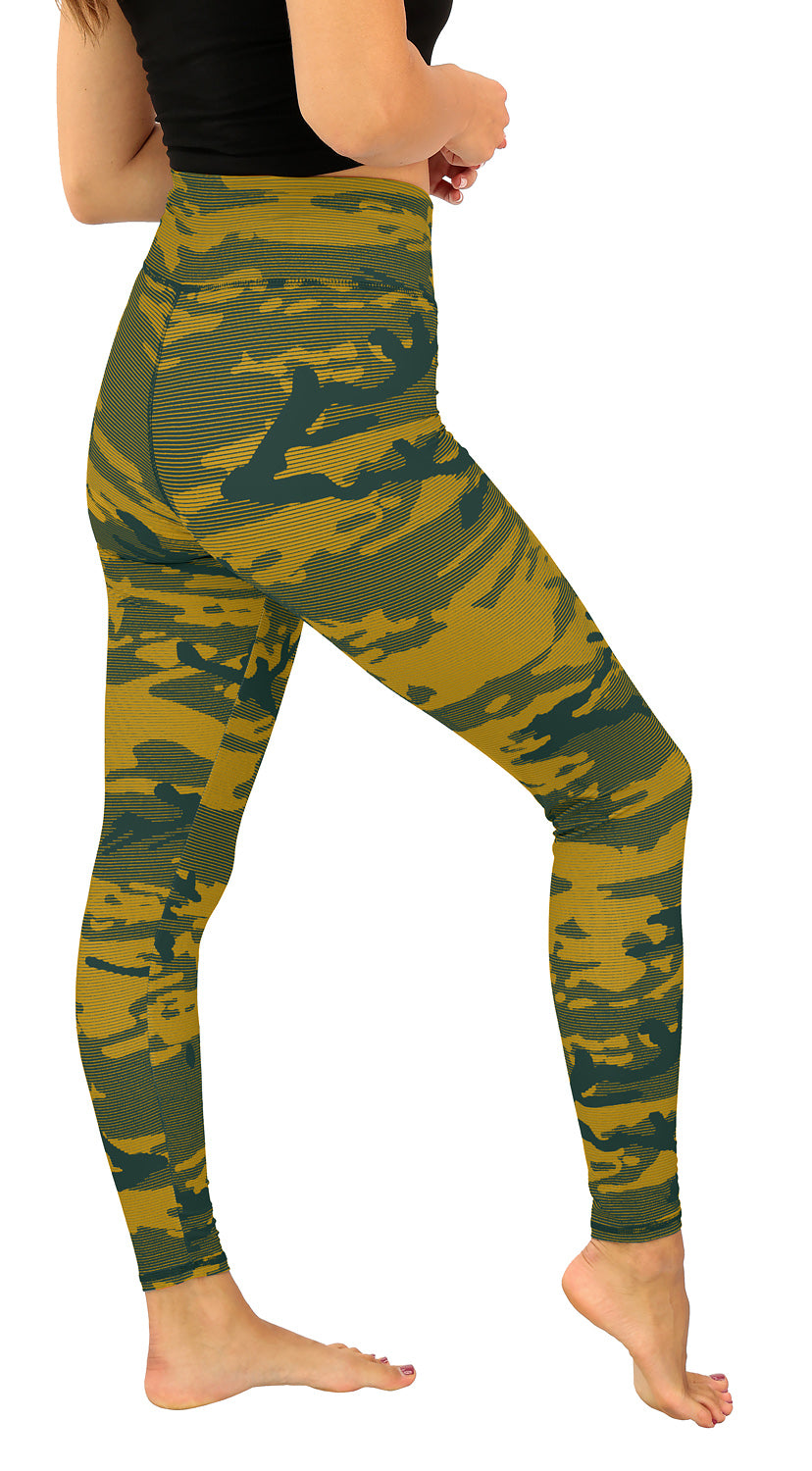 Zubaz NFL Women's Goal Line Camo Line Leggings, Green Bay Packers