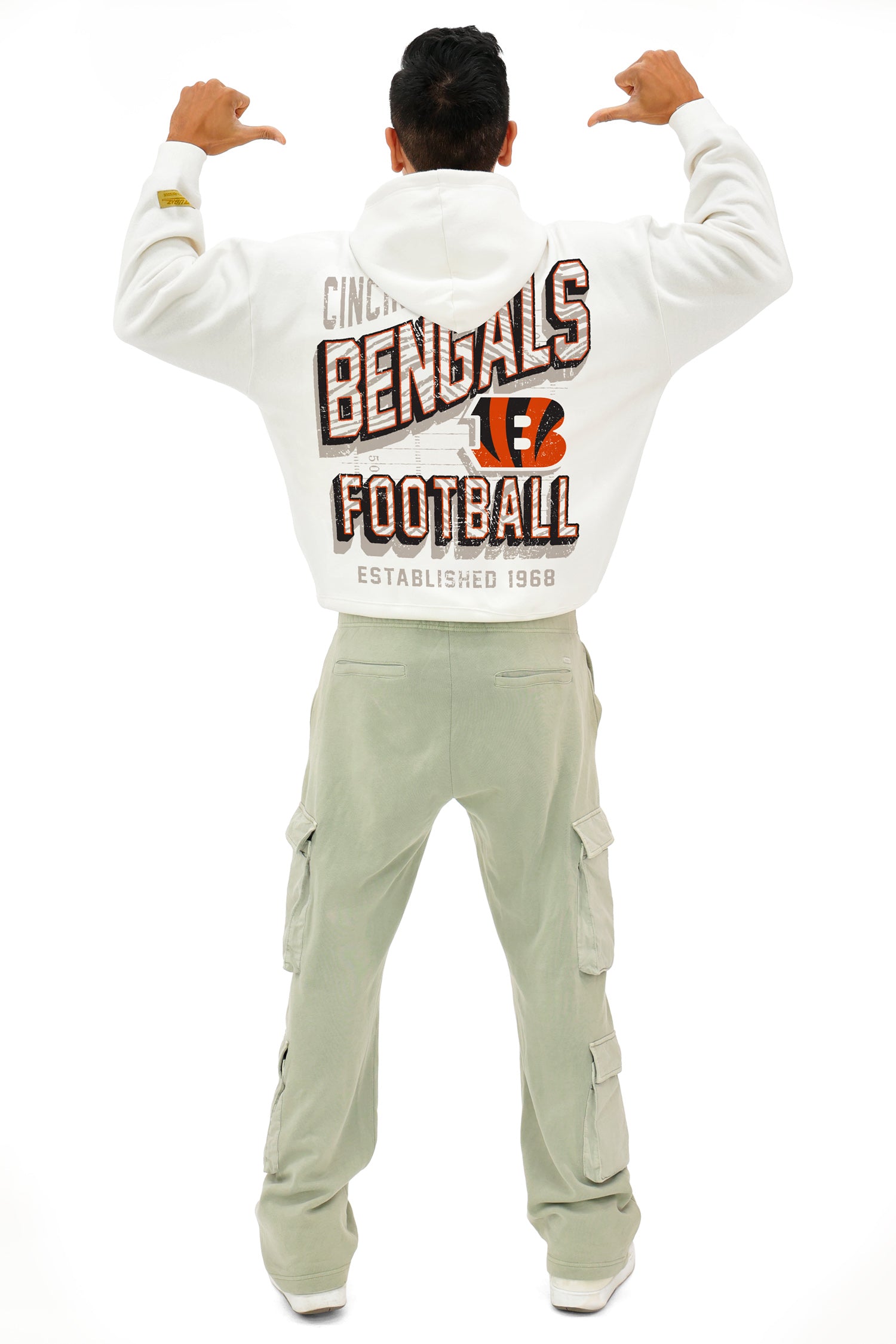 Zubaz NFL UNISEX 90s Vintage Shadow Drop Shoulder Hoodie- Off White, CINCINNATI BENGALS