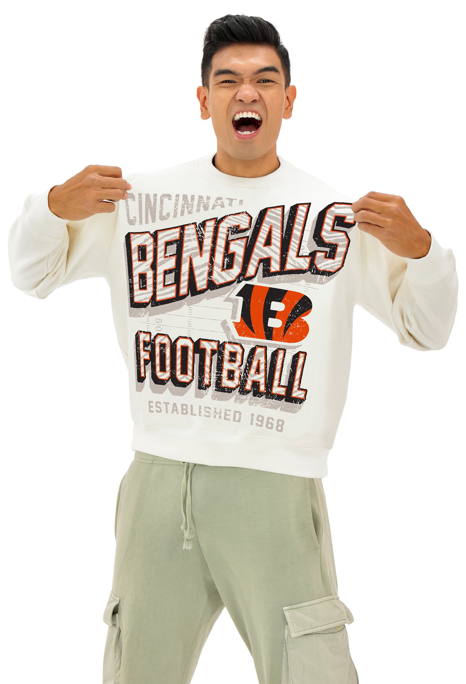 Zubaz NFL UNISEX 90s Vintage Shadow Drop Shoulder Crewneck- Off White, CINCINNATI BENGALS