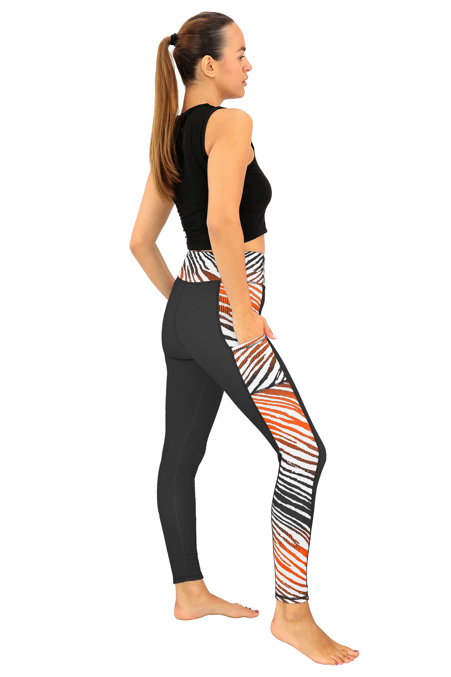 Zubaz NFL Women's Elevated Zebra Ombre Leggings, Cincinnati Bengals - Official NFL Bengals Zubaz Apparel (3 of 5)