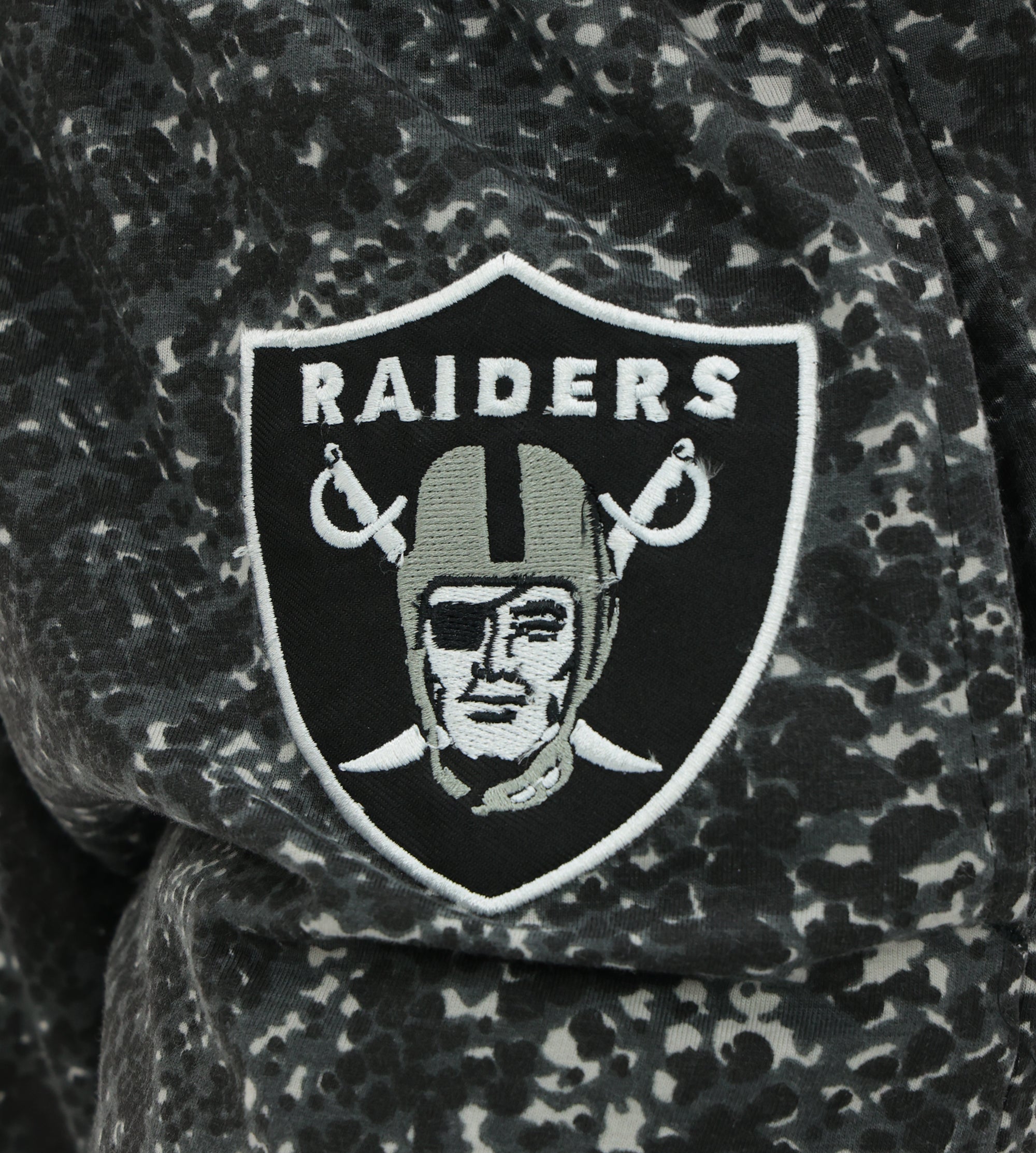 Zubaz NFL Adult Unisex for Men and Women Z88 Embroidered Post Pattern Pants, Las Vegas Raiders