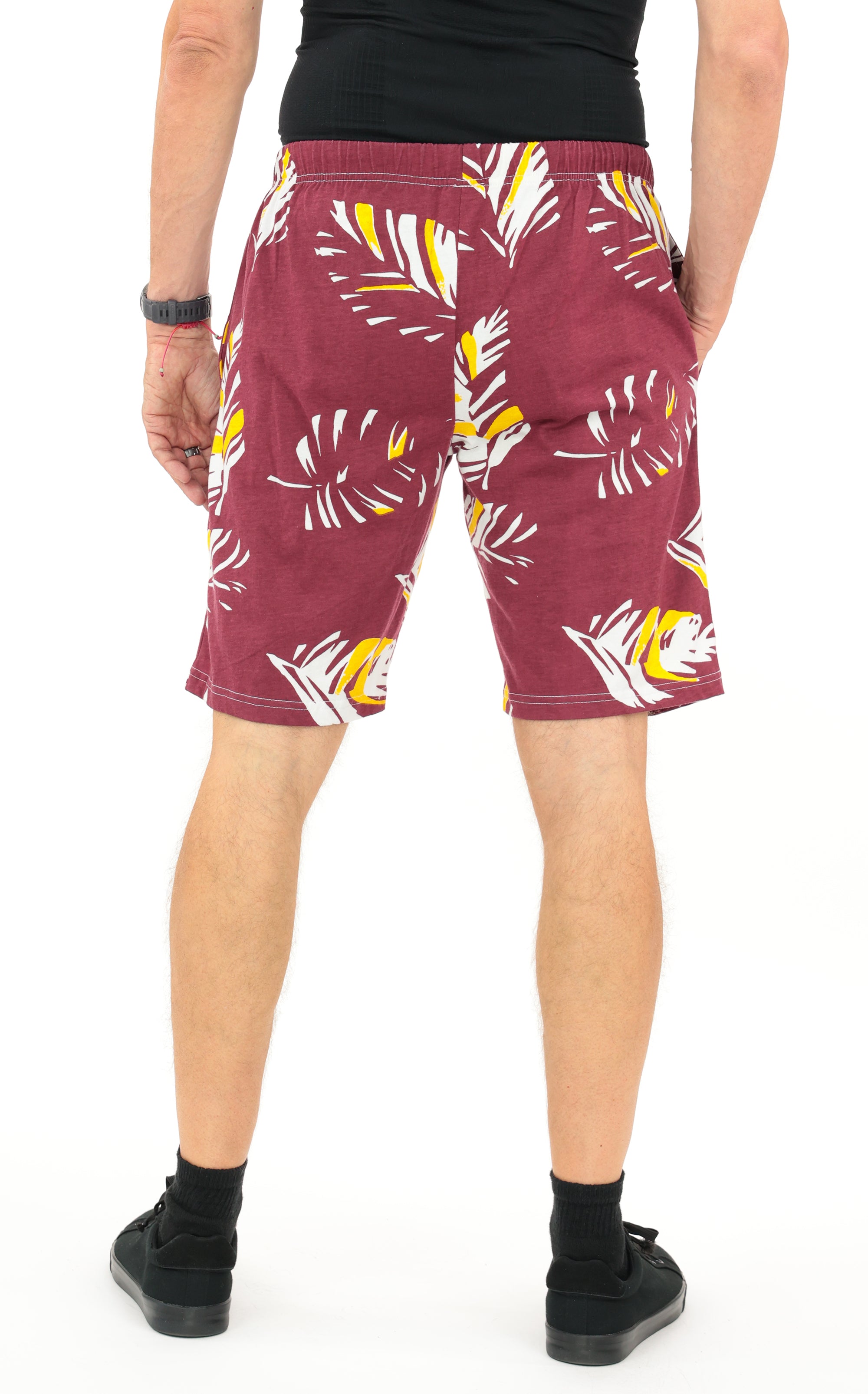 Zubaz NFL Adult Unisex Z88 Embroidered Leaf 3 Team Color Shorts, Washington Commanders