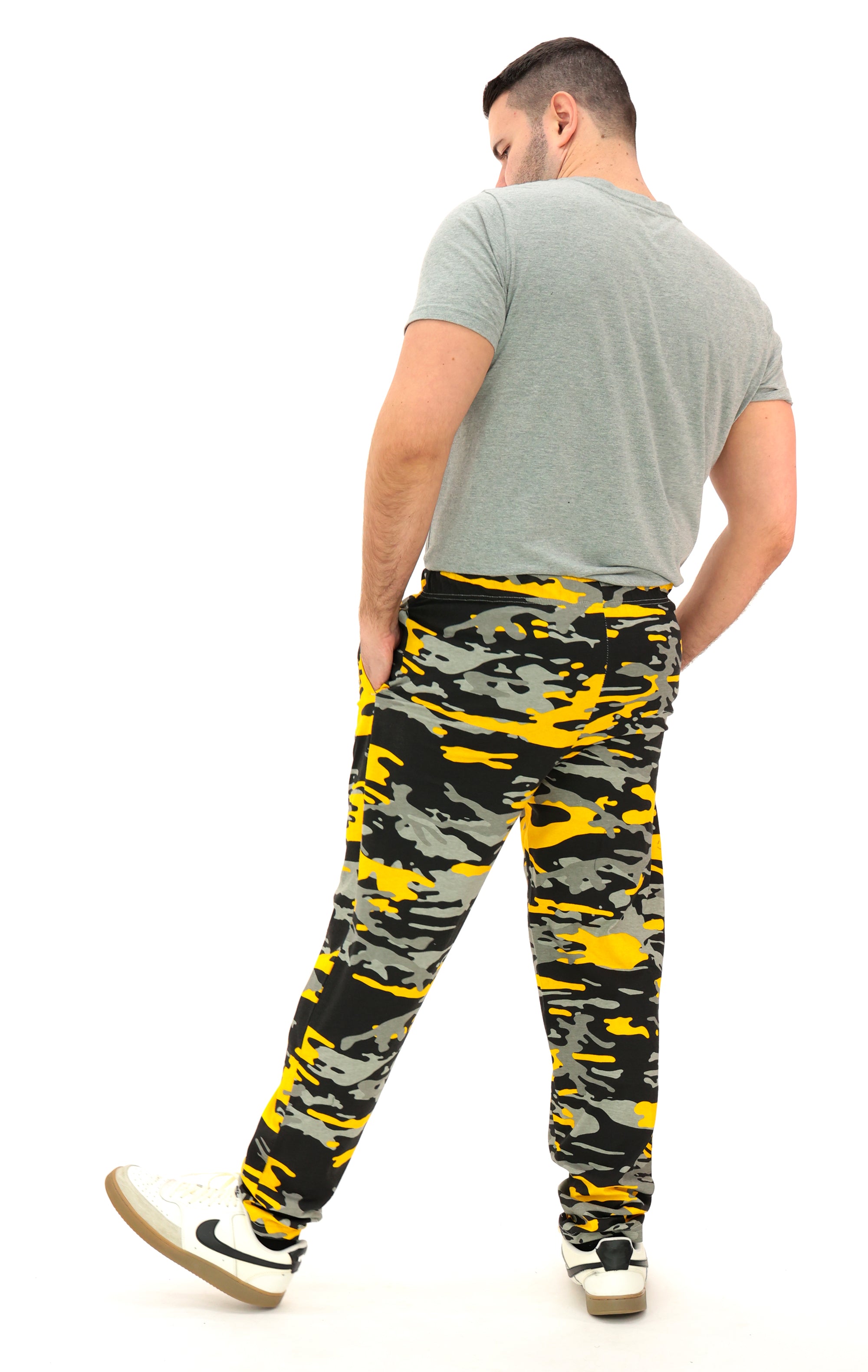 Zubaz NFL Adult Unisex Z88 Embroidered Alt Camo Pants, Pittsburgh Steelers