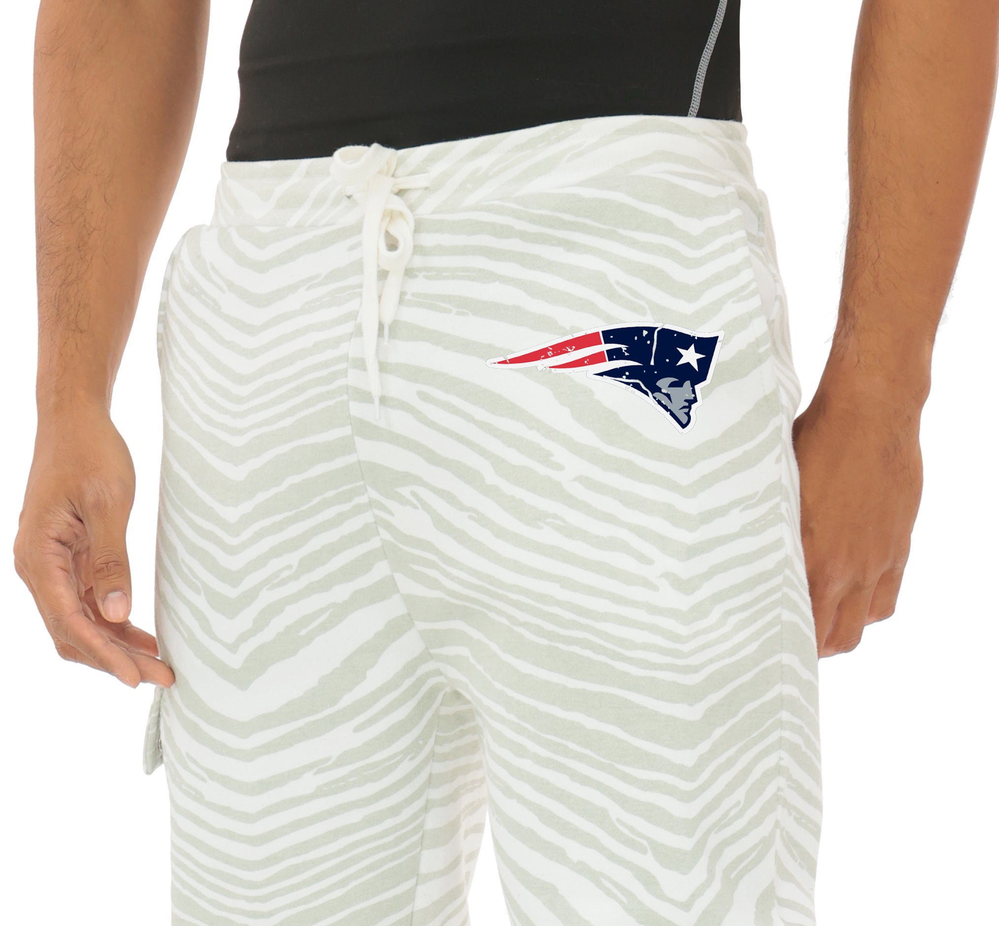 Zubaz NFL UNISEX 90s Team Cargo Joggers - Zebra 2 Color, NEW ENGLAND PATRIOTS