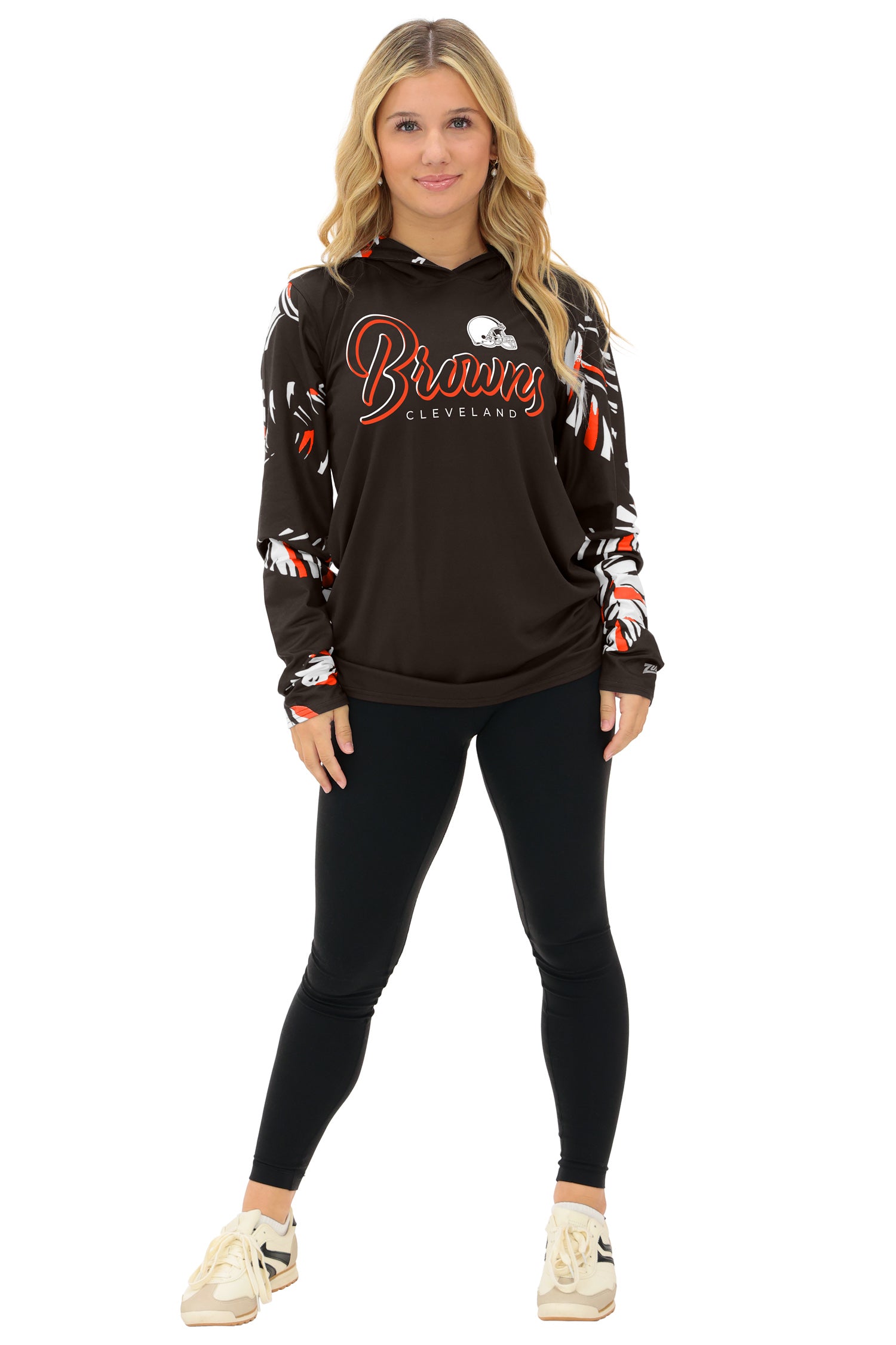Zubaz NFL WOMEN Casual Script Leaf Accent Lightweight Hoodie, CLEVELAND BROWNS