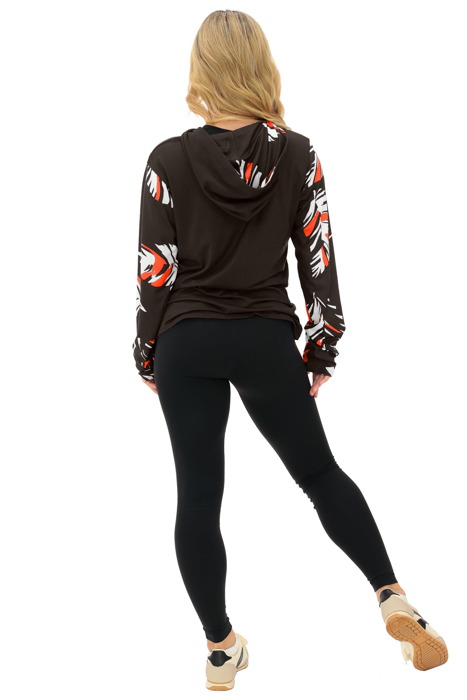 Zubaz NFL WOMEN Casual Script Leaf Accent Lightweight Hoodie, CLEVELAND BROWNS