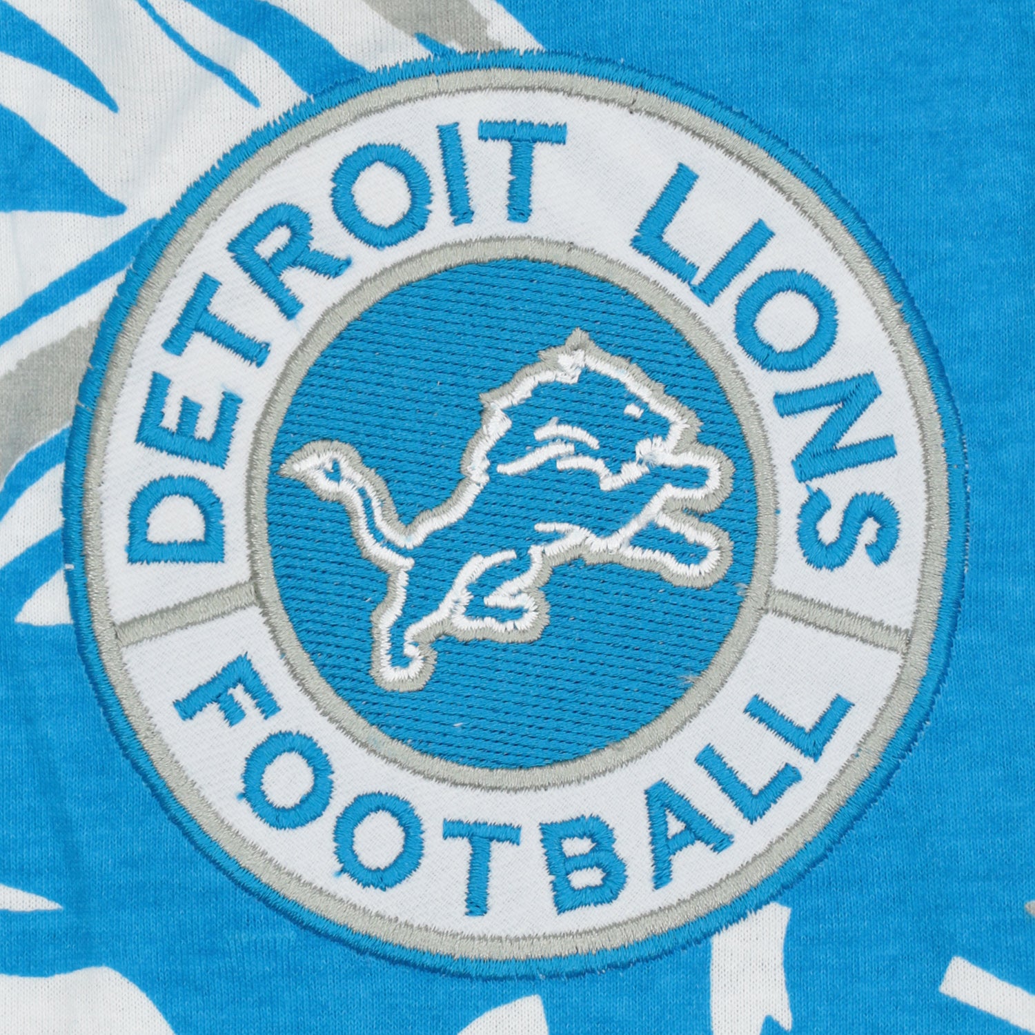 Zubaz NFL Adult Unisex Z88 Embroidered Leaf 3 Color Pants, Detroit Lions