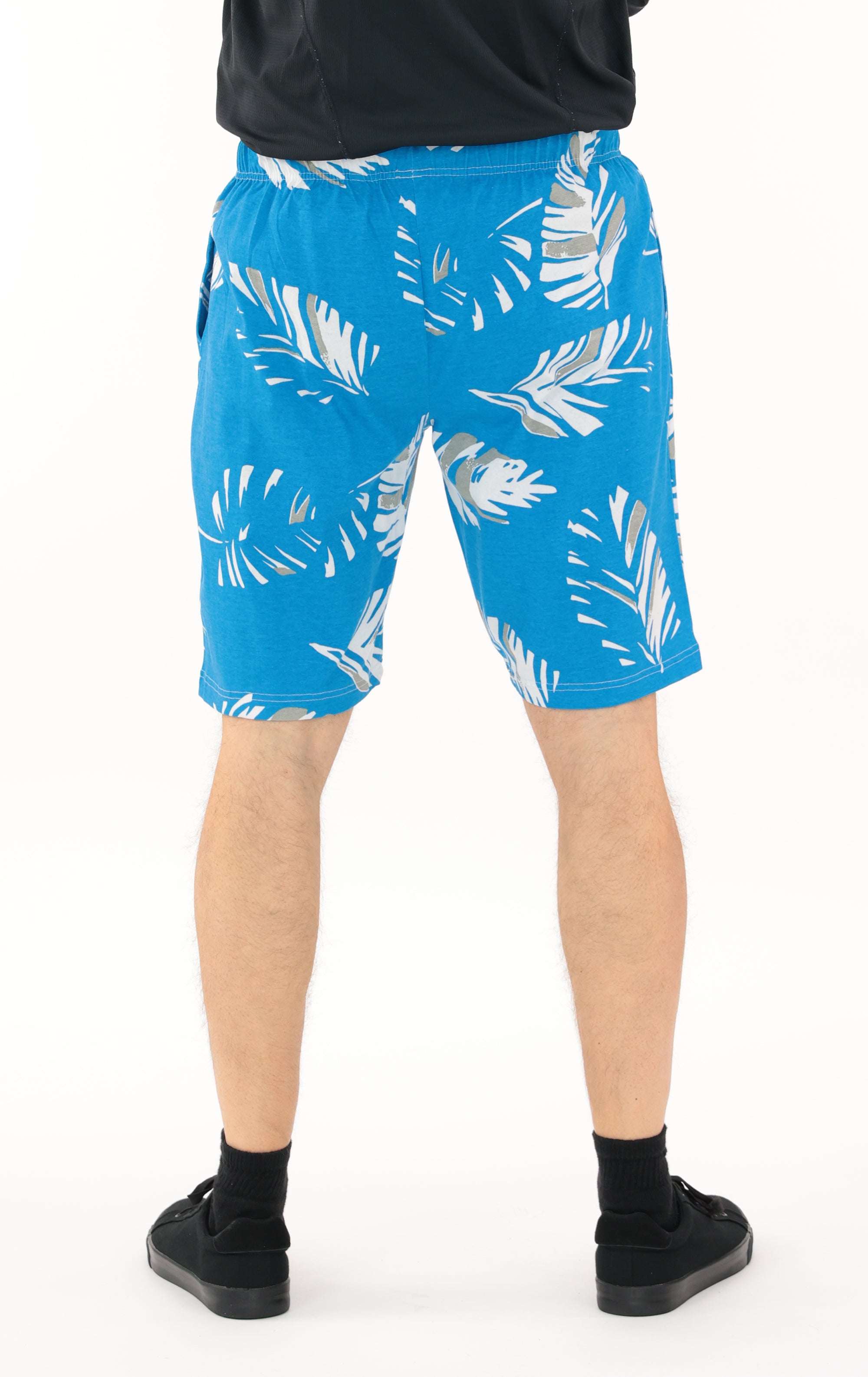 Zubaz NFL Adult Unisex Z88 Embroidered Leaf 3 Team Color Shorts, Detroit Lions