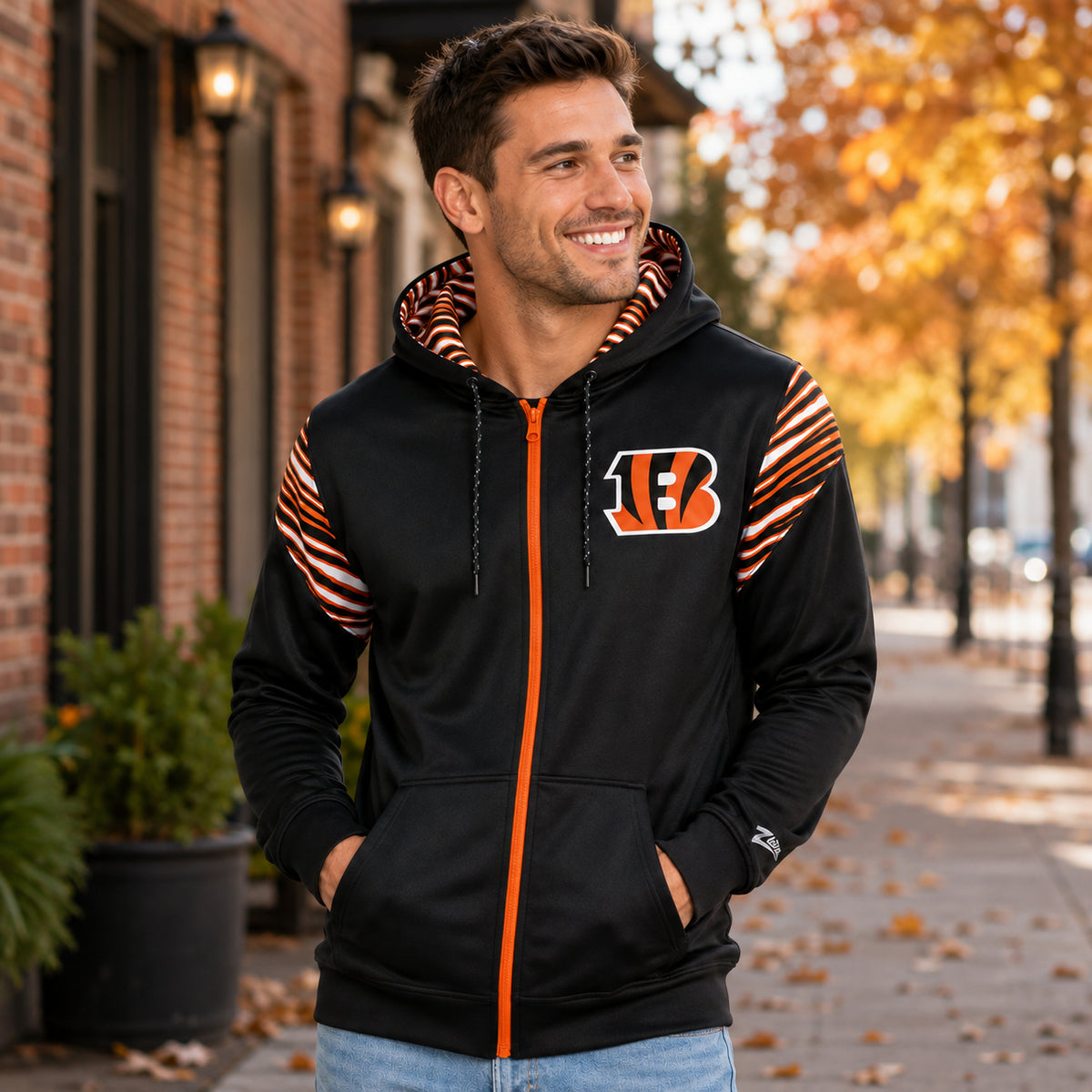 Zubaz NFL Cincinnati Bengals Men's 3 Color Zebra Bands and Hood-Liner Play Action Full-Zip Hoodie