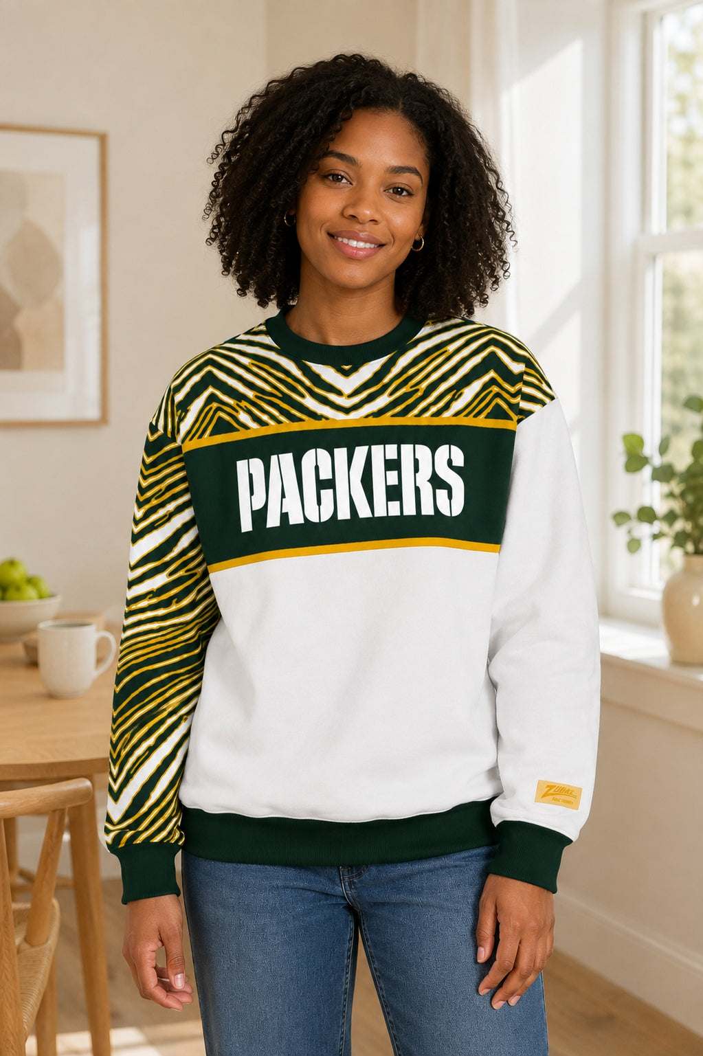 Zubaz NFL Men's & Women's 90s Strong Arm Crew, Green Bay Packers