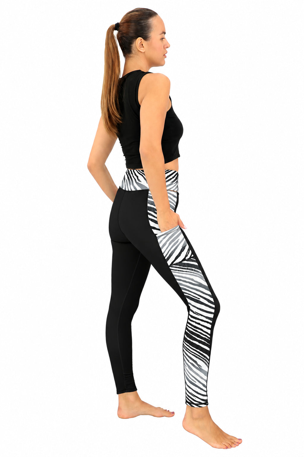 Zubaz NFL Women's Elevated Zebra Ombre Leggings, Las Vegas Raiders