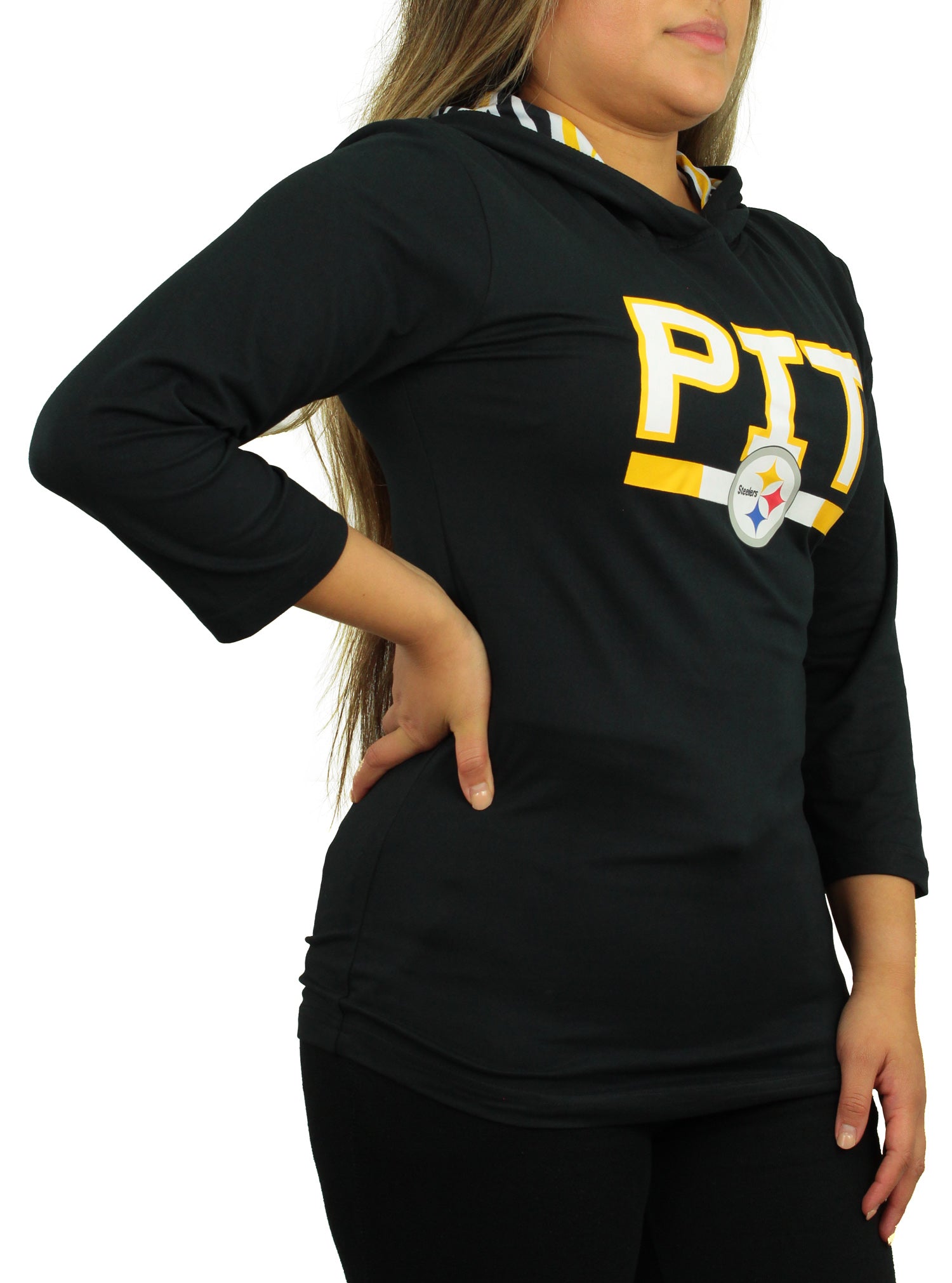 Zubaz NFL Women's Pittsburgh Steelers Solid Team Color Lightweight Pullover