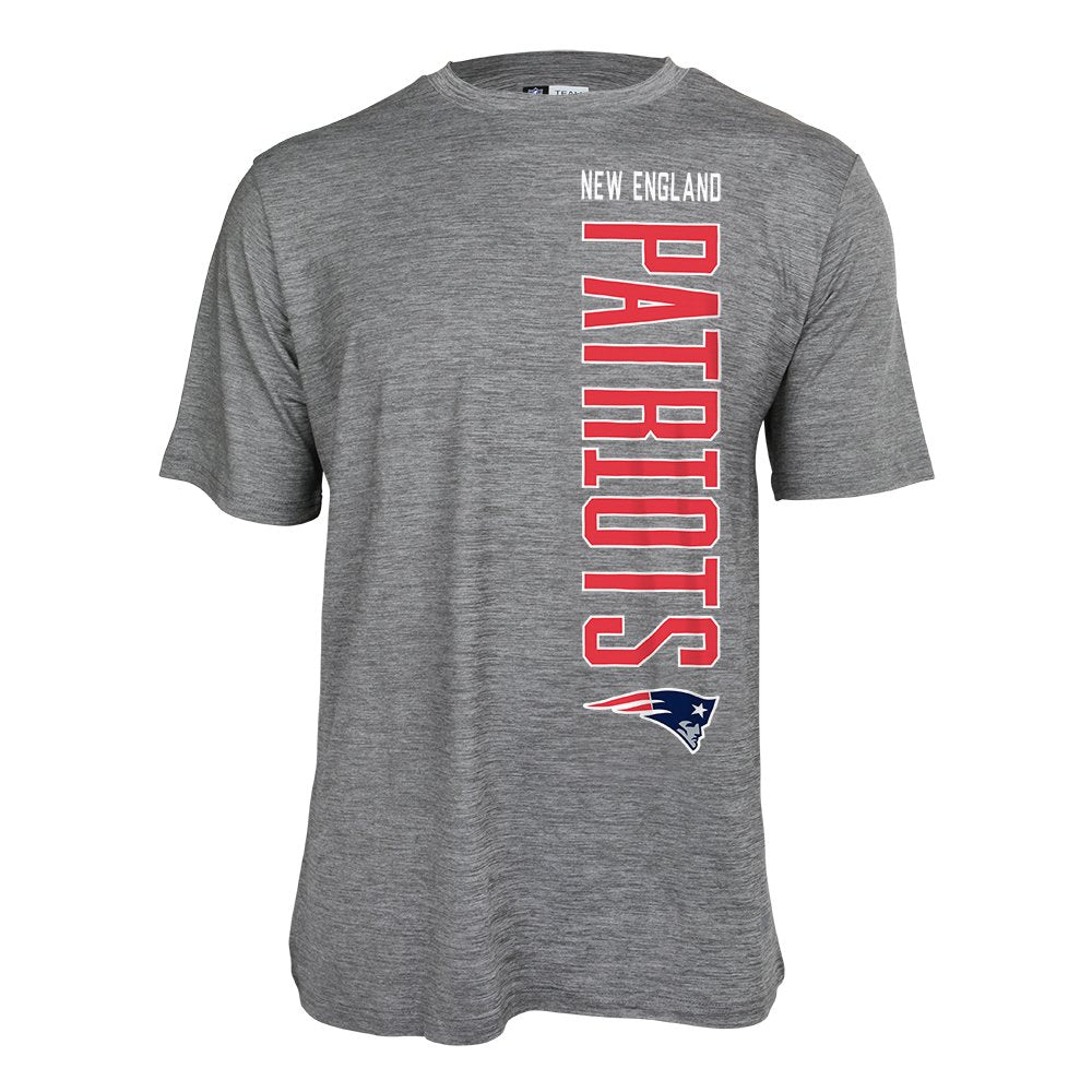 Zubaz NFL Men's New England Patriots Vertical Team Name Graphic Tee