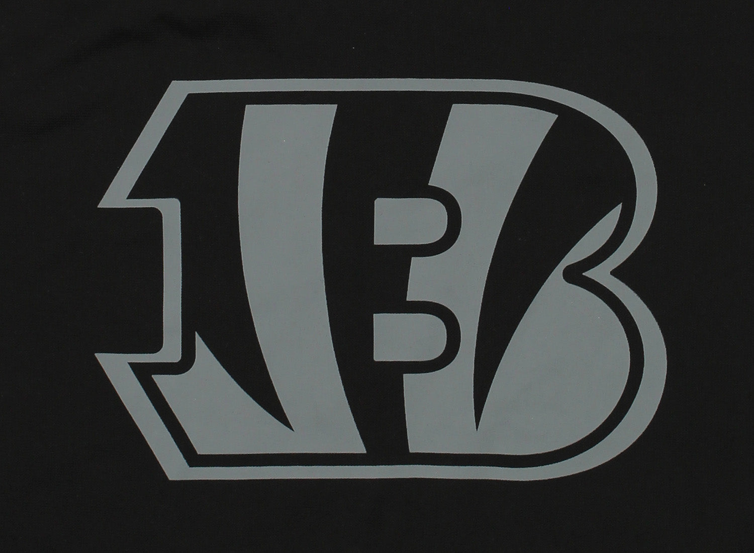 Zubaz Men's NFL Cincinnati Bengals Black Digi Camo Pullover Hoodie