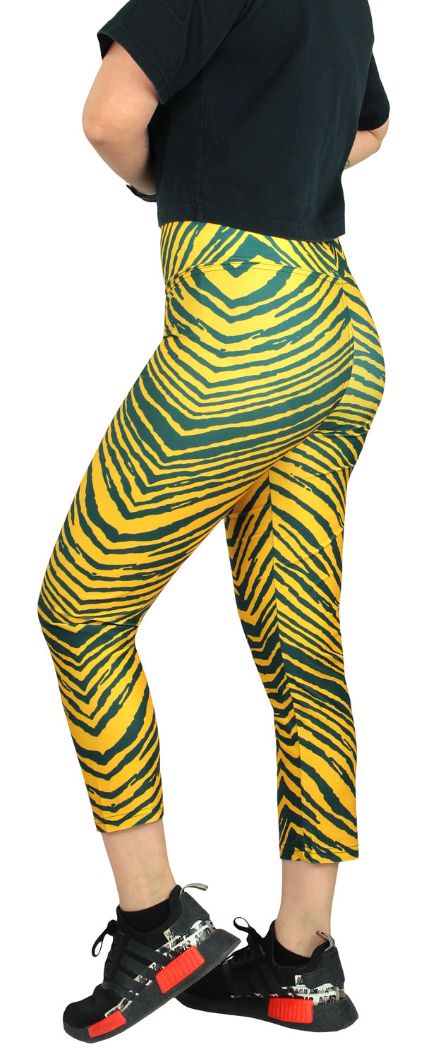 Zubaz NFL Women's Green Bay Packers 2 Color Zebra Print Capri Legging