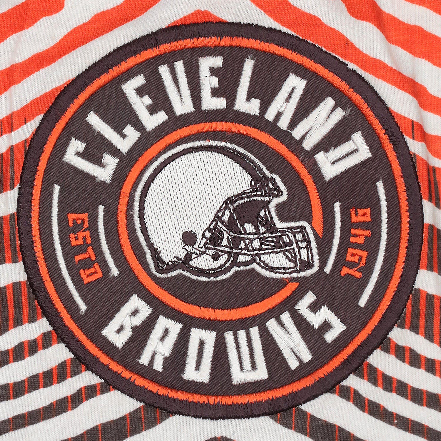 Zubaz NFL Adult Unisex Z88 Embroidered Zebra Ombre TMC Shorts, Cleveland Browns