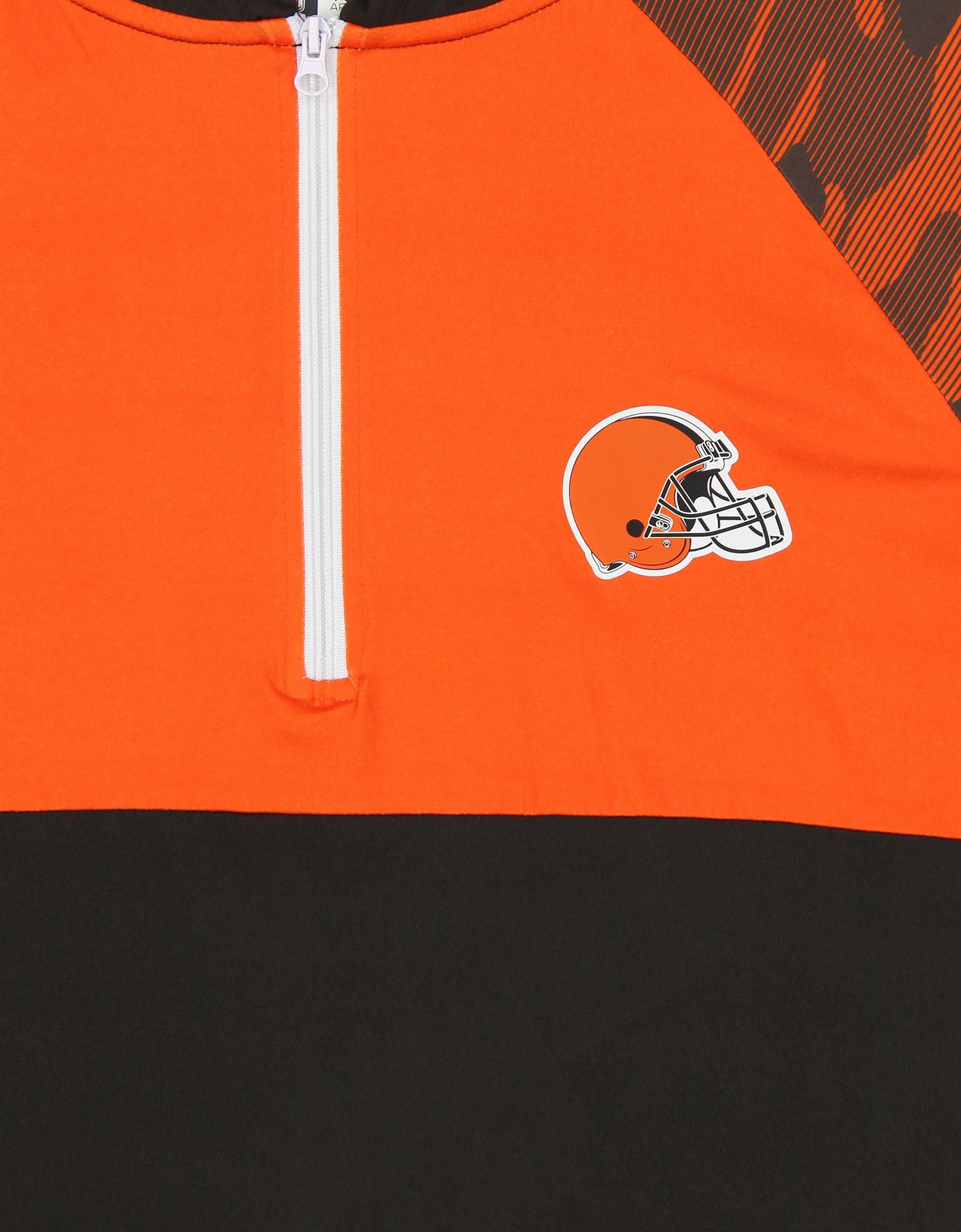 Zubaz NFL   Men's Camo Line Sleeves Lightweight 1/4 Zip Color Block Hoodie, CLEVELAND BROWNS