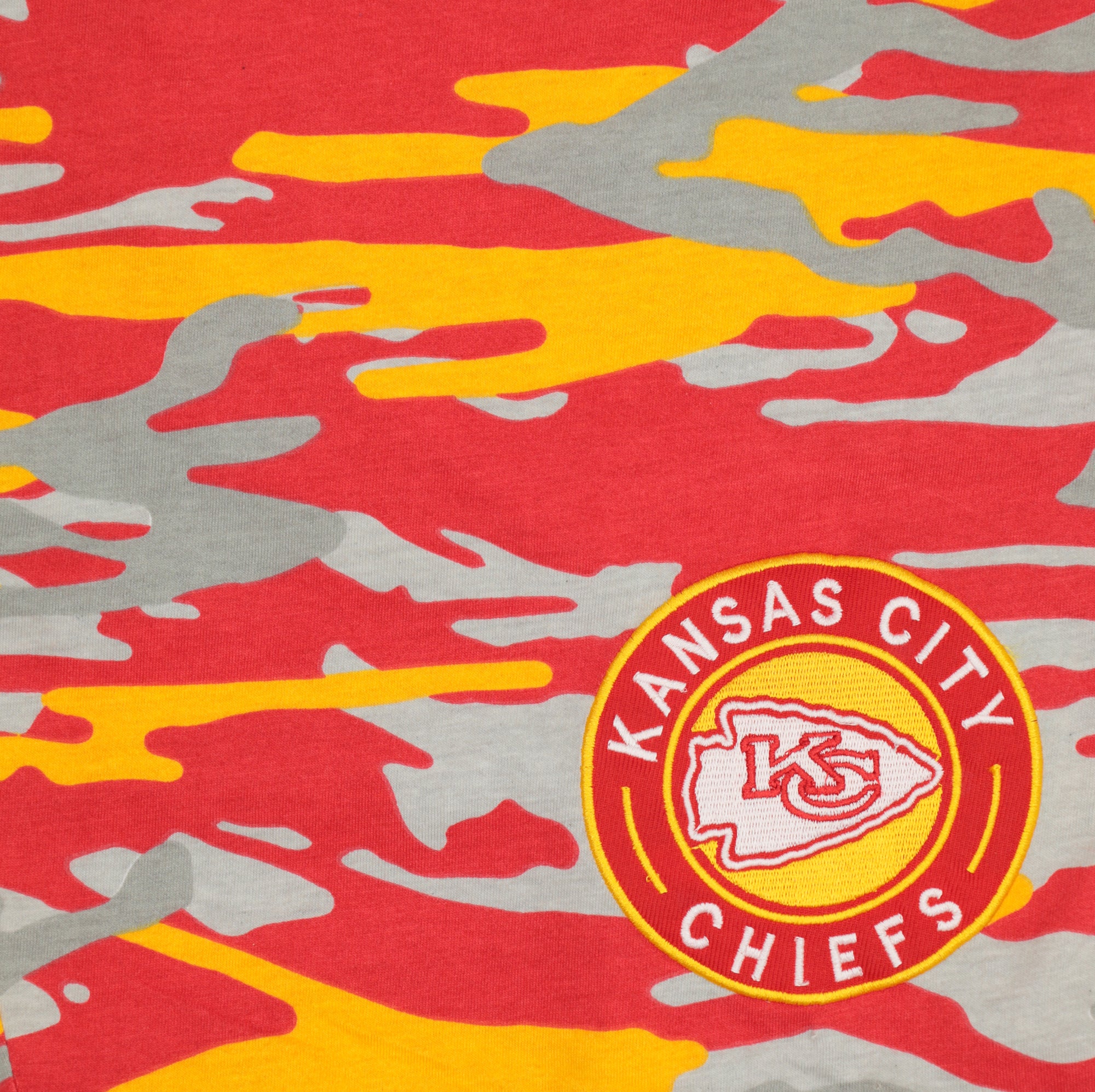 Zubaz NFL Adult Unisex Z88 Embroidered Alt Camo Shorts, Kansas City Chiefs