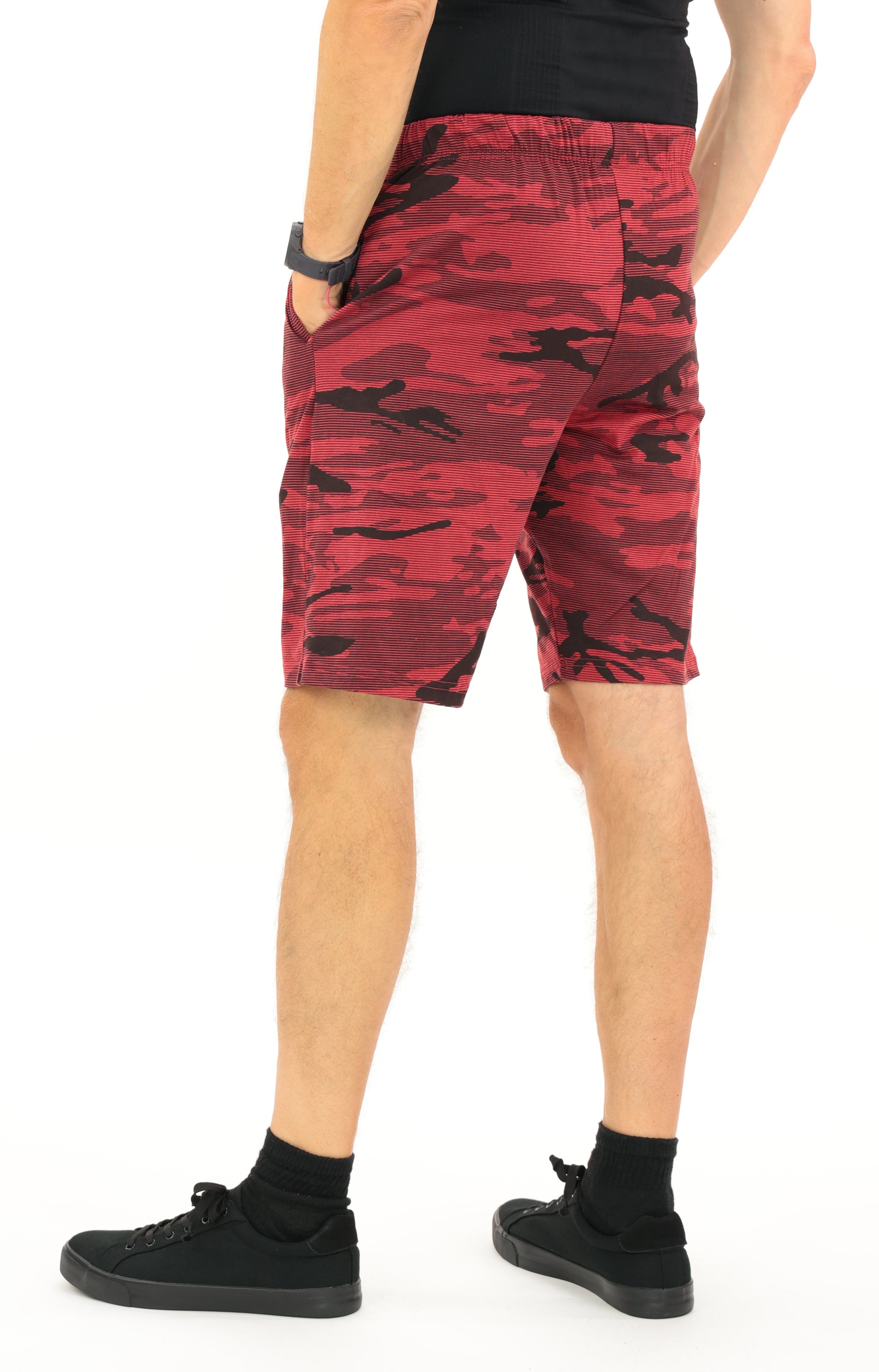 Zubaz NFL Adult Unisex Z88 Camo Lines Shorts, Atlanta Falcons