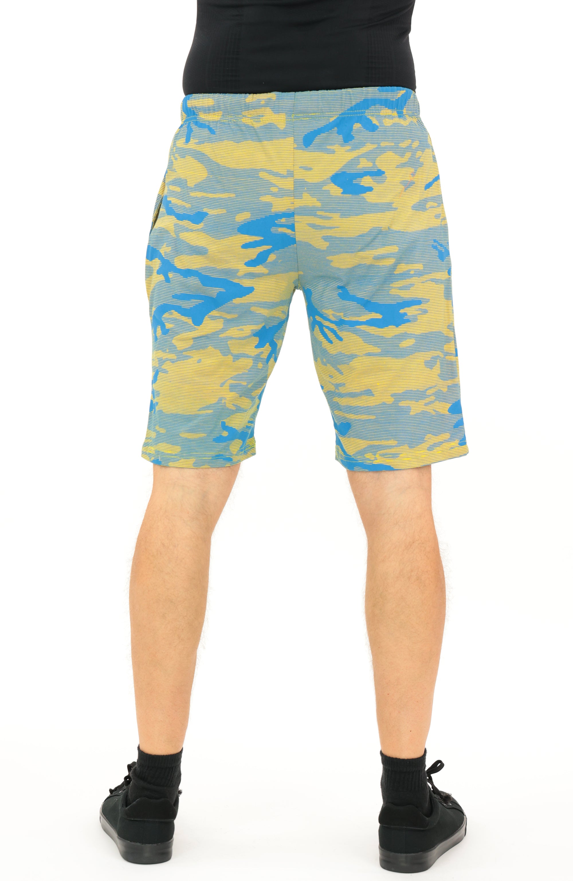 Zubaz NFL Adult Unisex Z88 Camo Lines Shorts, Los Angeles Chargers
