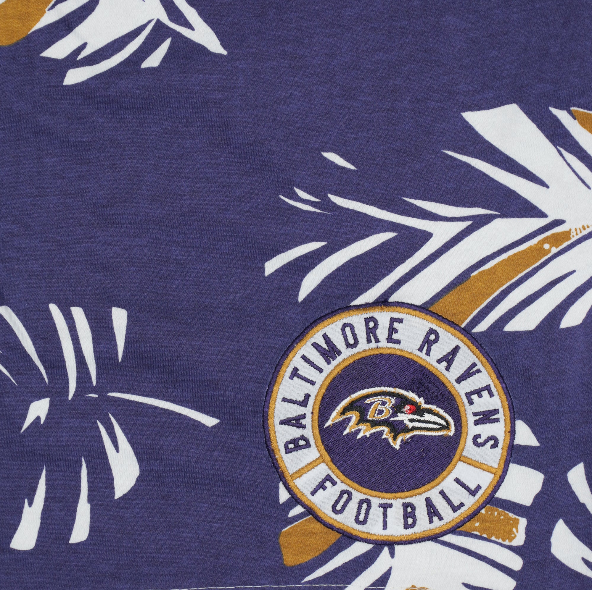 Zubaz NFL Adult Unisex Z88 Embroidered Leaf 3 Team Color Shorts, Baltimore Ravens