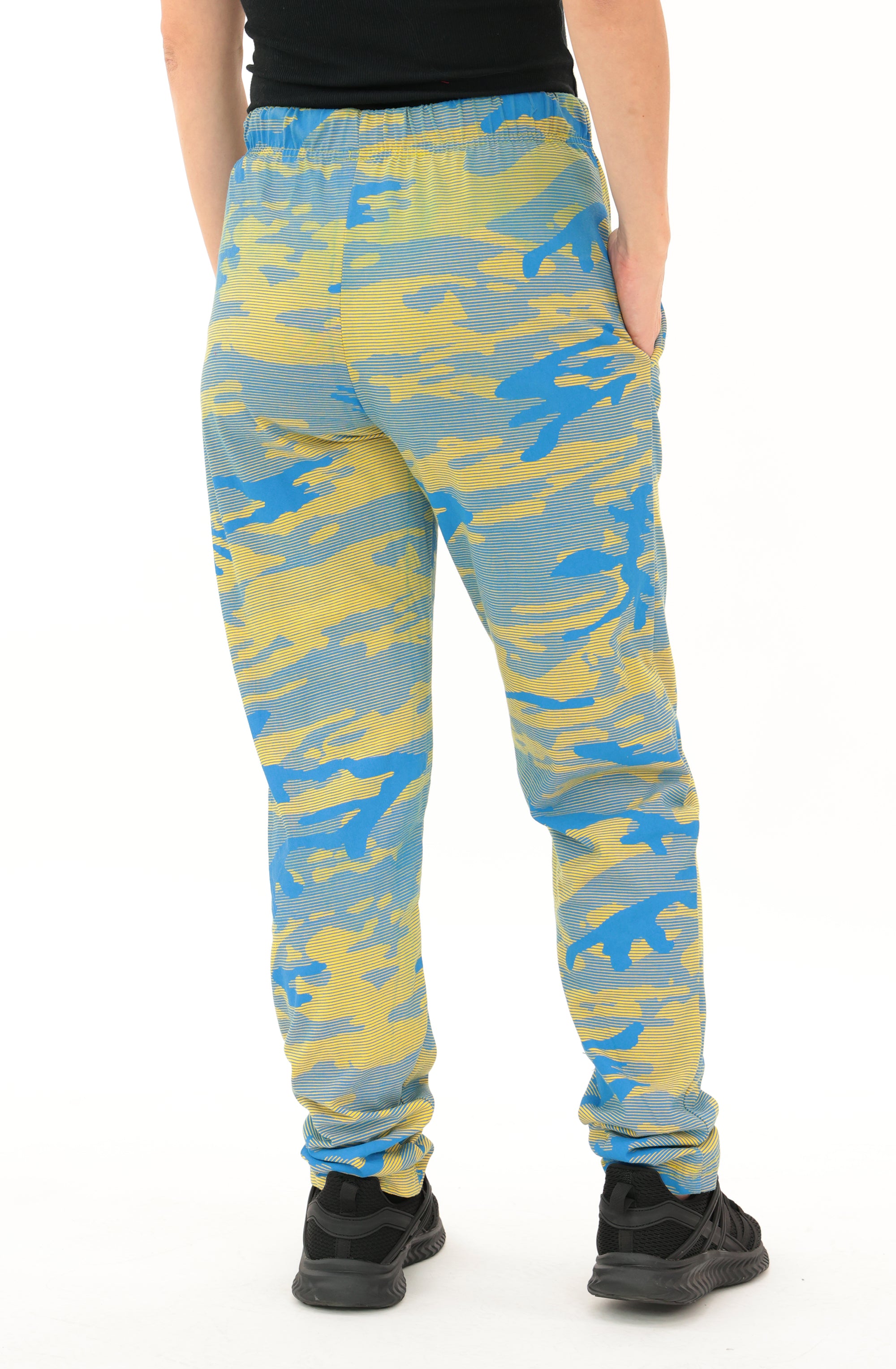 Zubaz NFL Adult Unisex Z88 Camo Lines Pants, Los Angeles Chargers