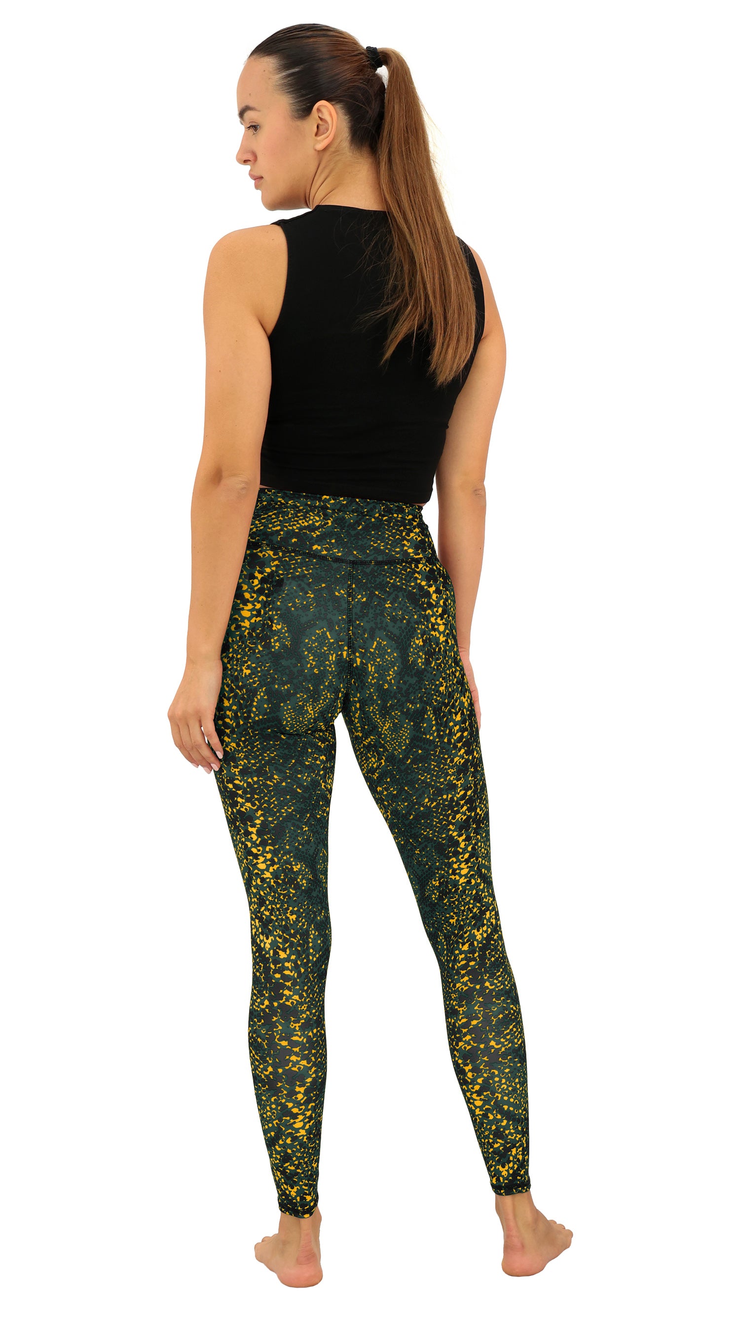 Zubaz NFL Women's Field Goal Primary Post Leggings, Green Bay Packers