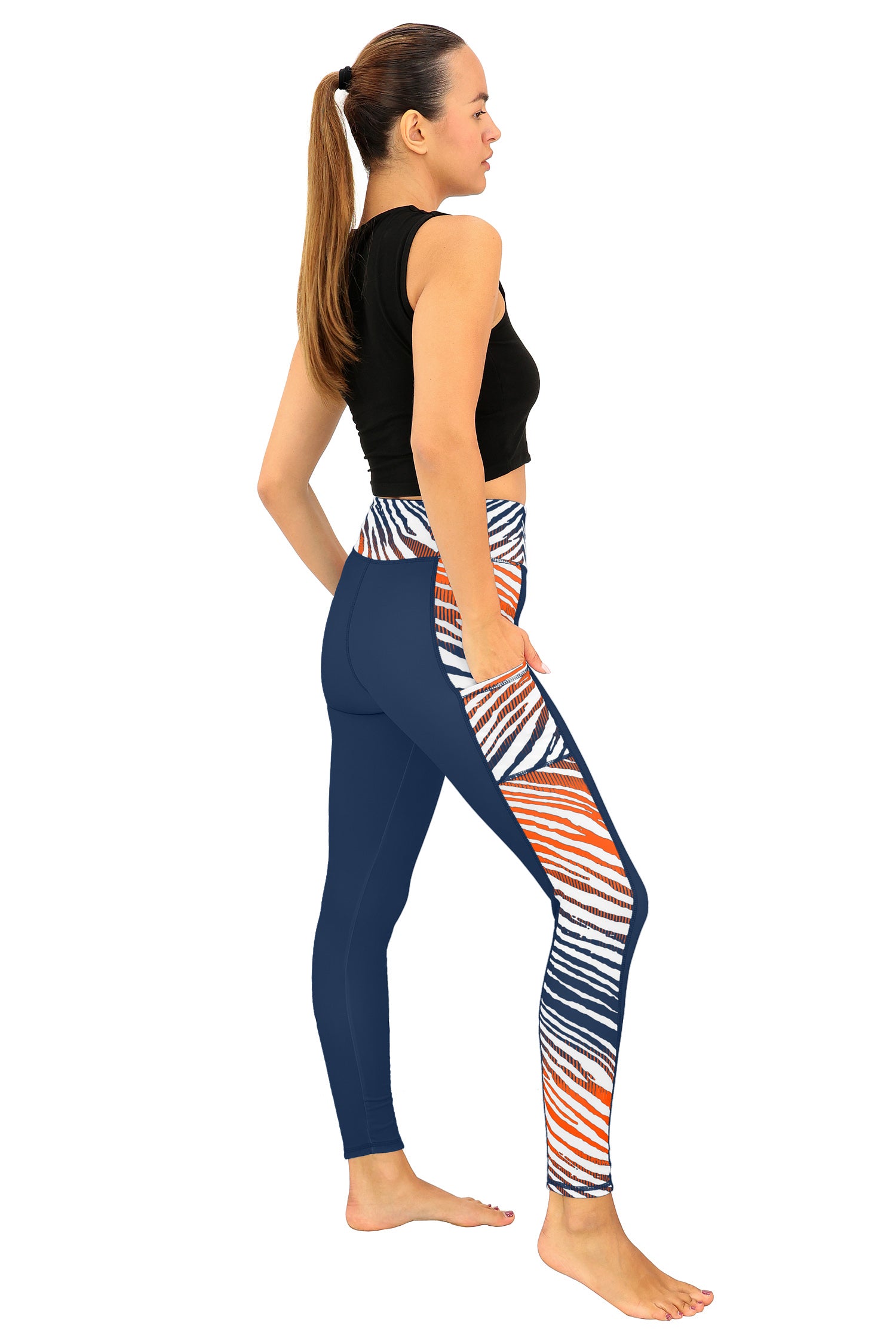 Zubaz NFL Women's Elevated Zebra Ombre Leggings, Chicago Bears