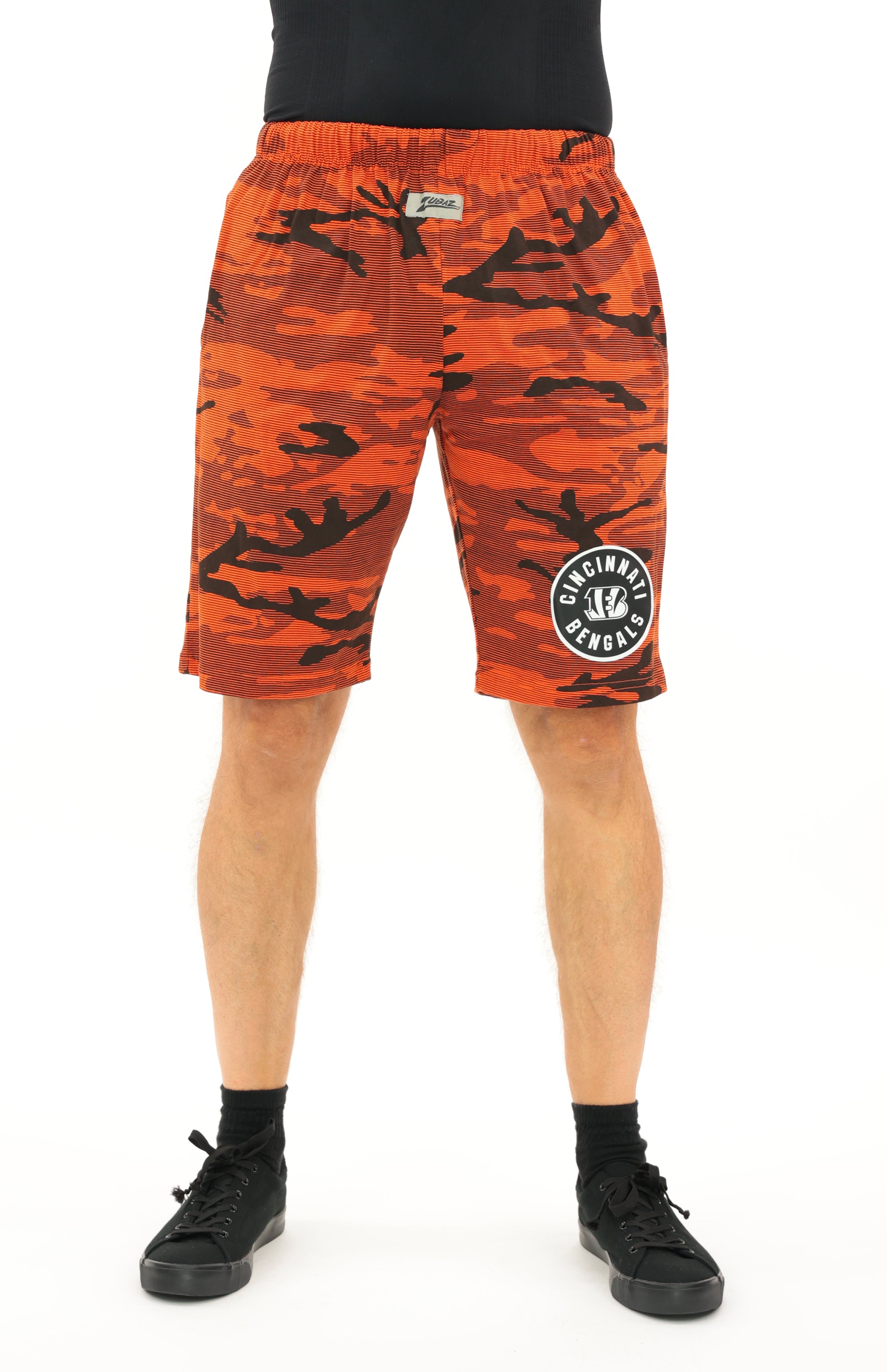 Zubaz NFL Adult Unisex Z88 Camo Lines Shorts, Cincinnati Bengals