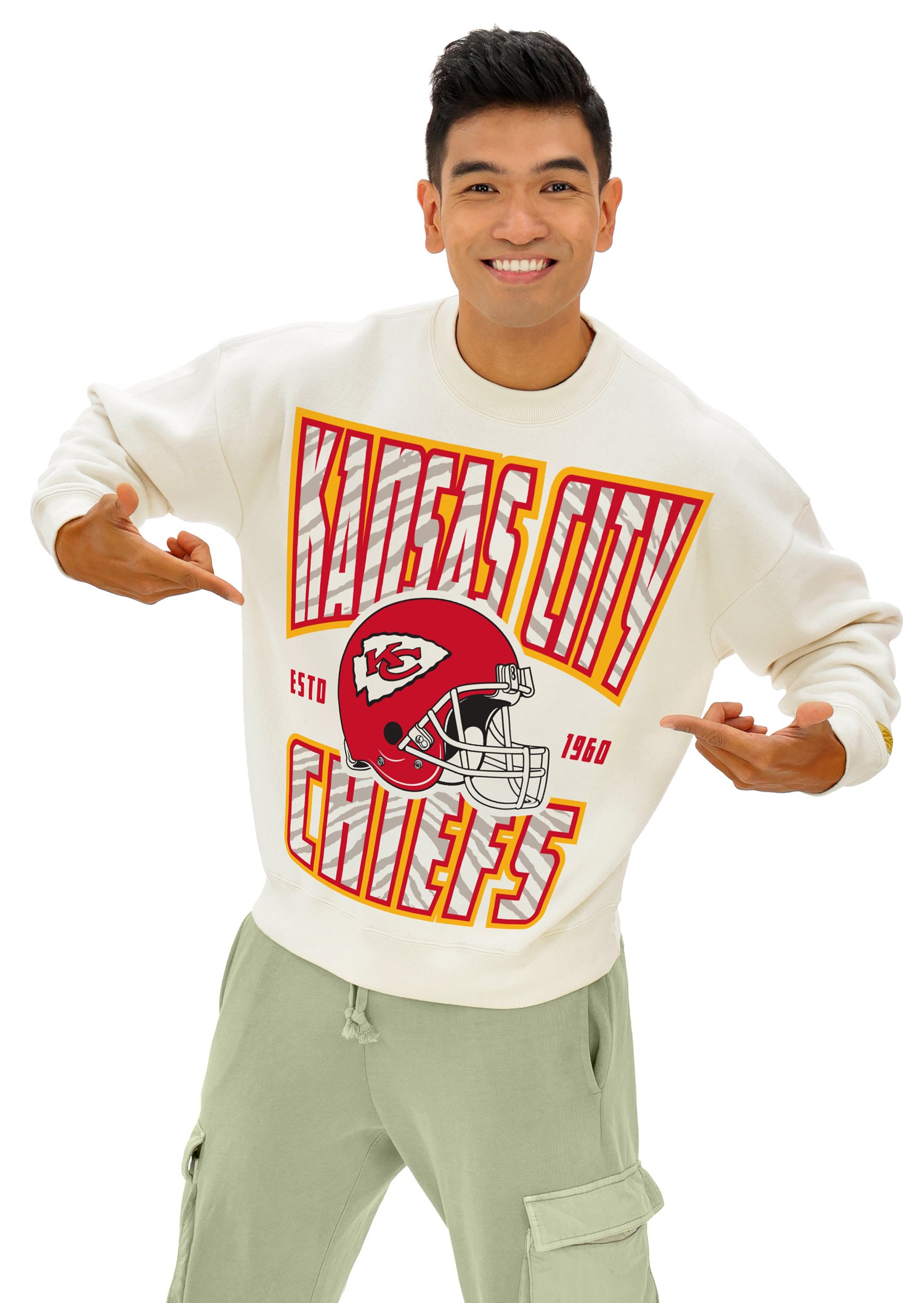 Zubaz NFL  UNISEX 90s Helmet Drop Shoulder Crewneck -Off White, KANSAS CITY CHIEFS