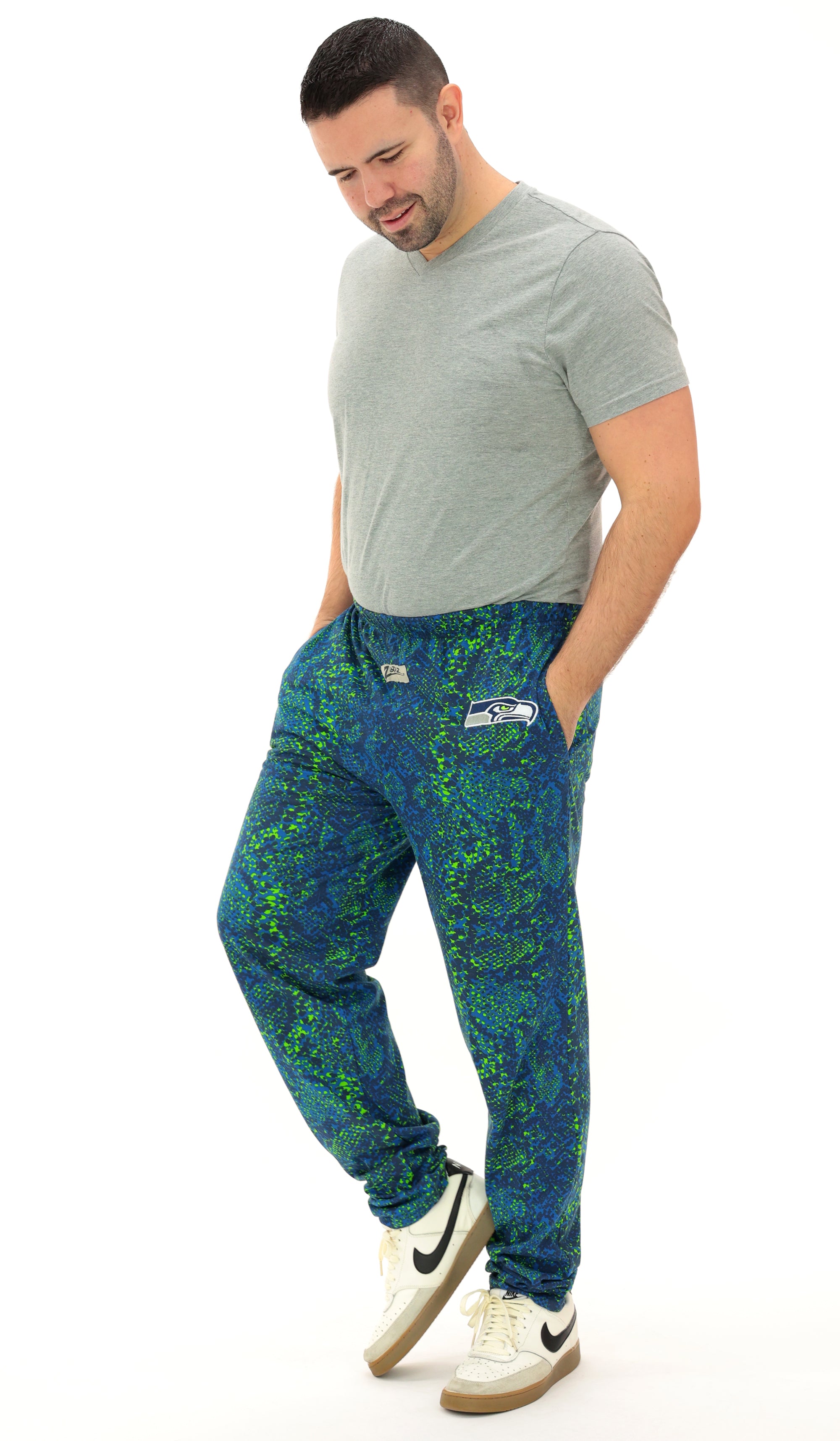 Zubaz NFL Adult Unisex for Men and Women Z88 Embroidered Post Pattern Pants, Seattle Seahawks