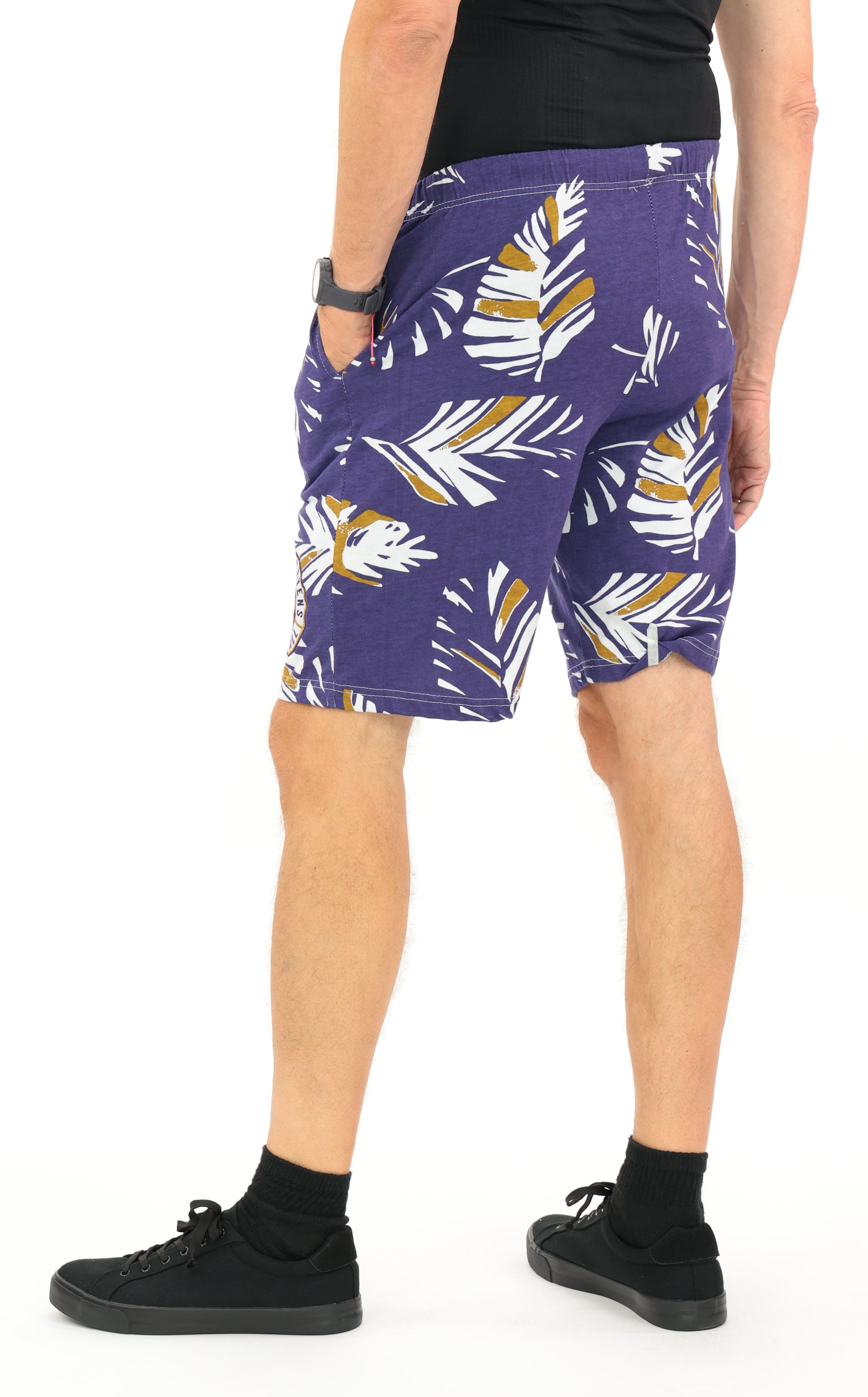 Zubaz NFL Adult Unisex Z88 Embroidered Leaf 3 Team Color Shorts, Baltimore Ravens