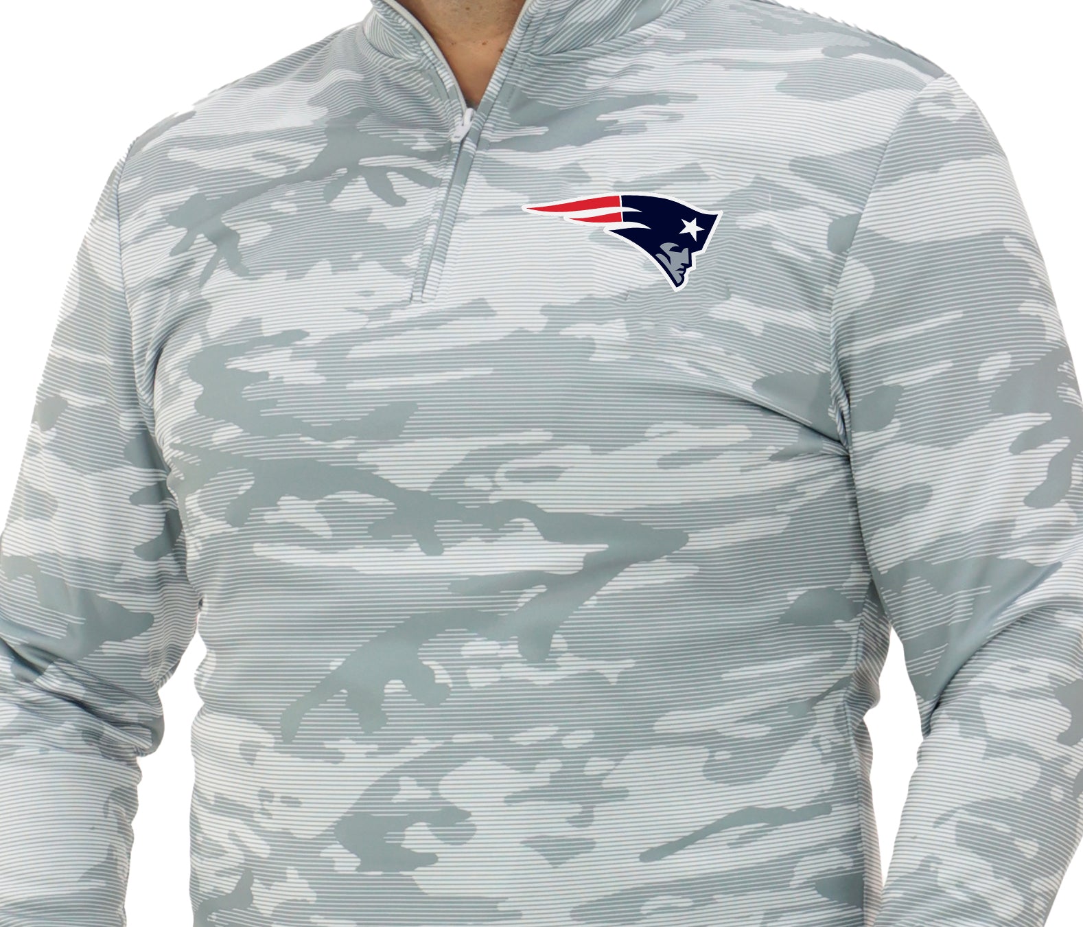 Zubaz NFL   Men's Tonal Camo Line 1/4 Zip, NEW ENGLAND PATRIOTS