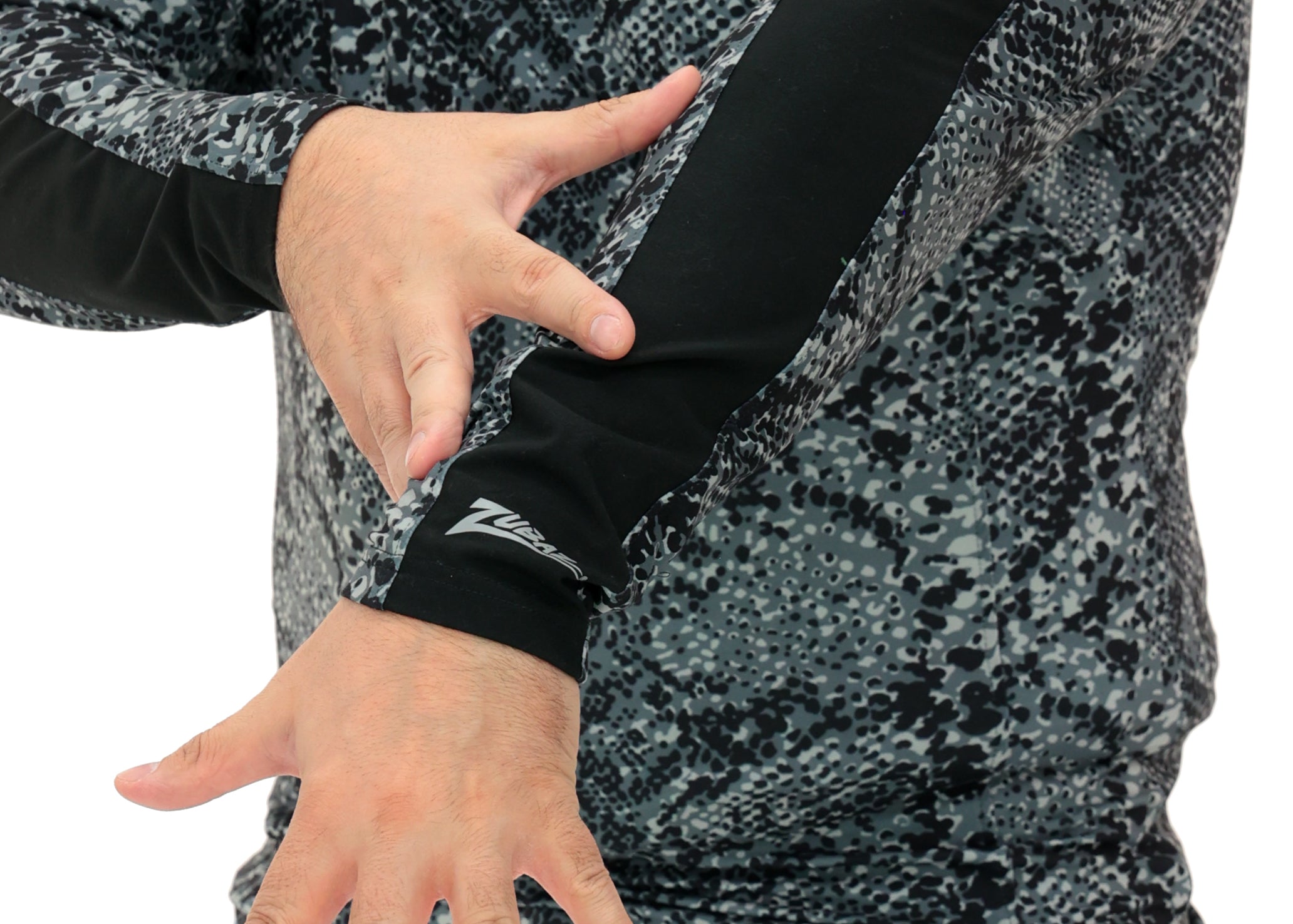 Zubaz NFL   Men's Elevated Tonal Post 1/4 Zip, PHILADELPHIA EAGLES