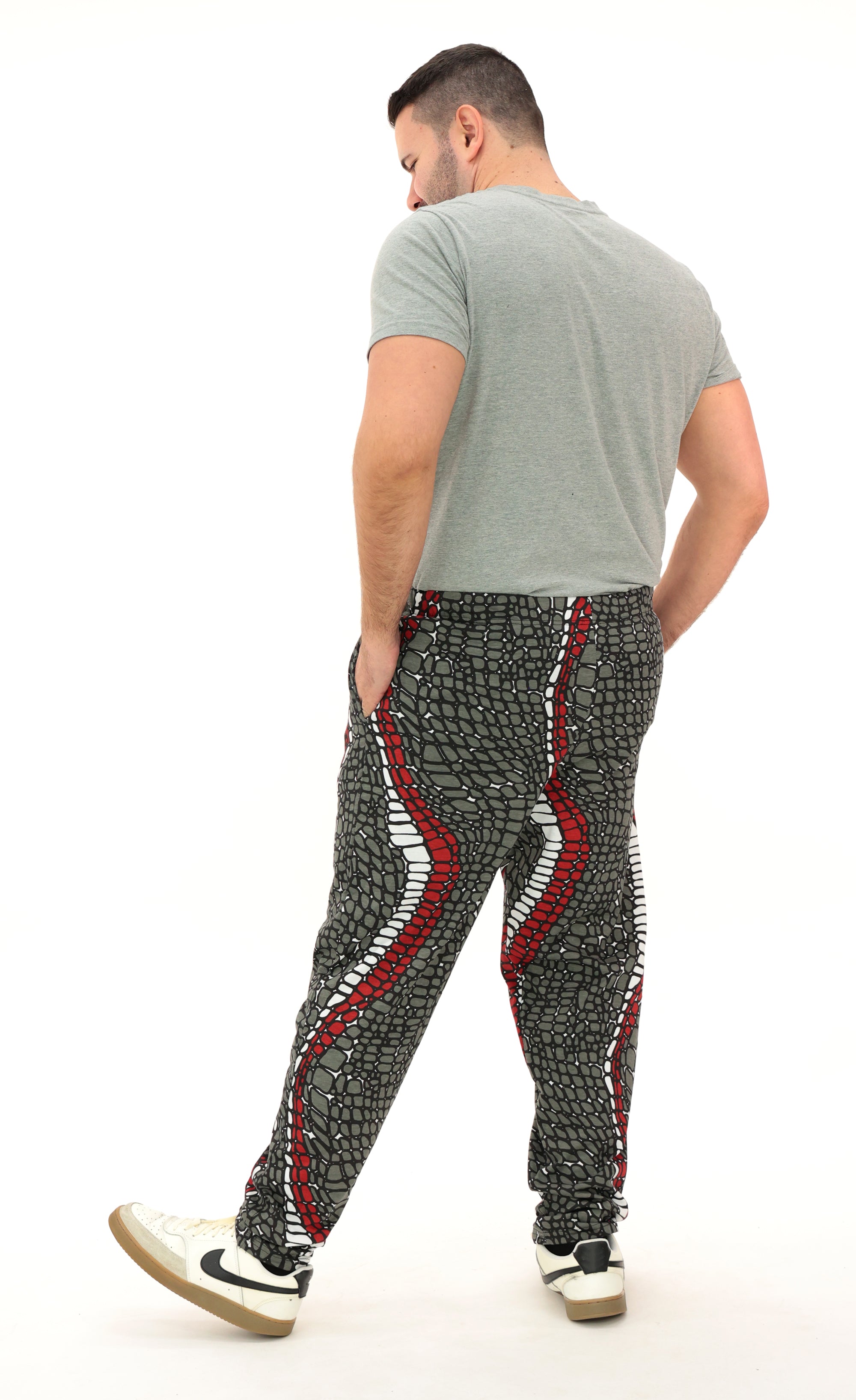 Zubaz NFL Adult Unisex Z88 Embroidered Gator 3 Color Pants, Atlanta Falcons