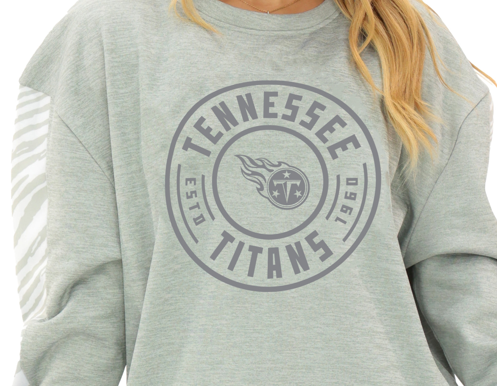 Zubaz NFL   Women's Offense 2 Color Tonal Zebra Arm Panels Crewneck with Pockets, TENNESSEE TITANS
