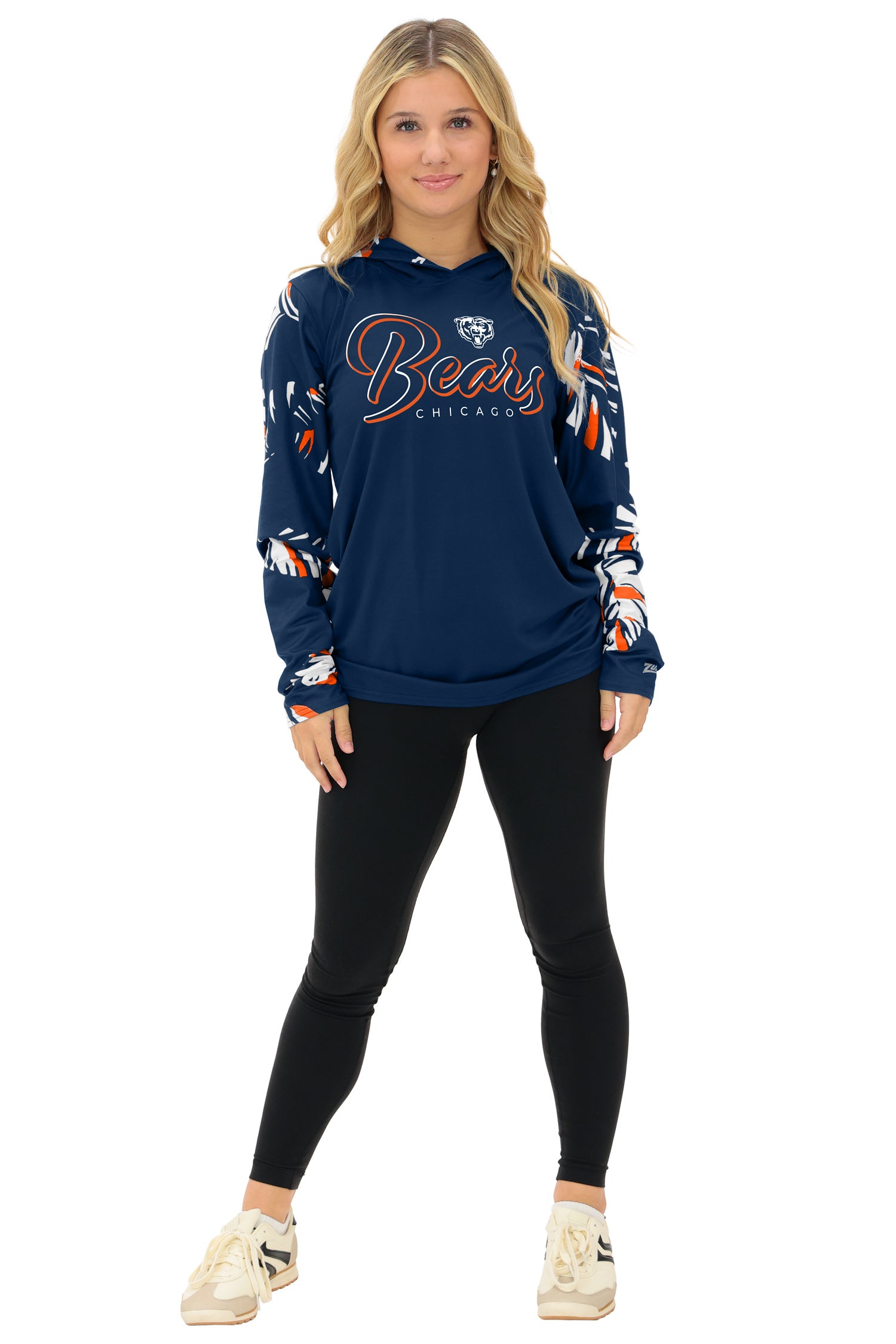 Zubaz NFL  WOMEN Casual Script Leaf Accent Lightweight Hoodie, CHICAGO BEARS