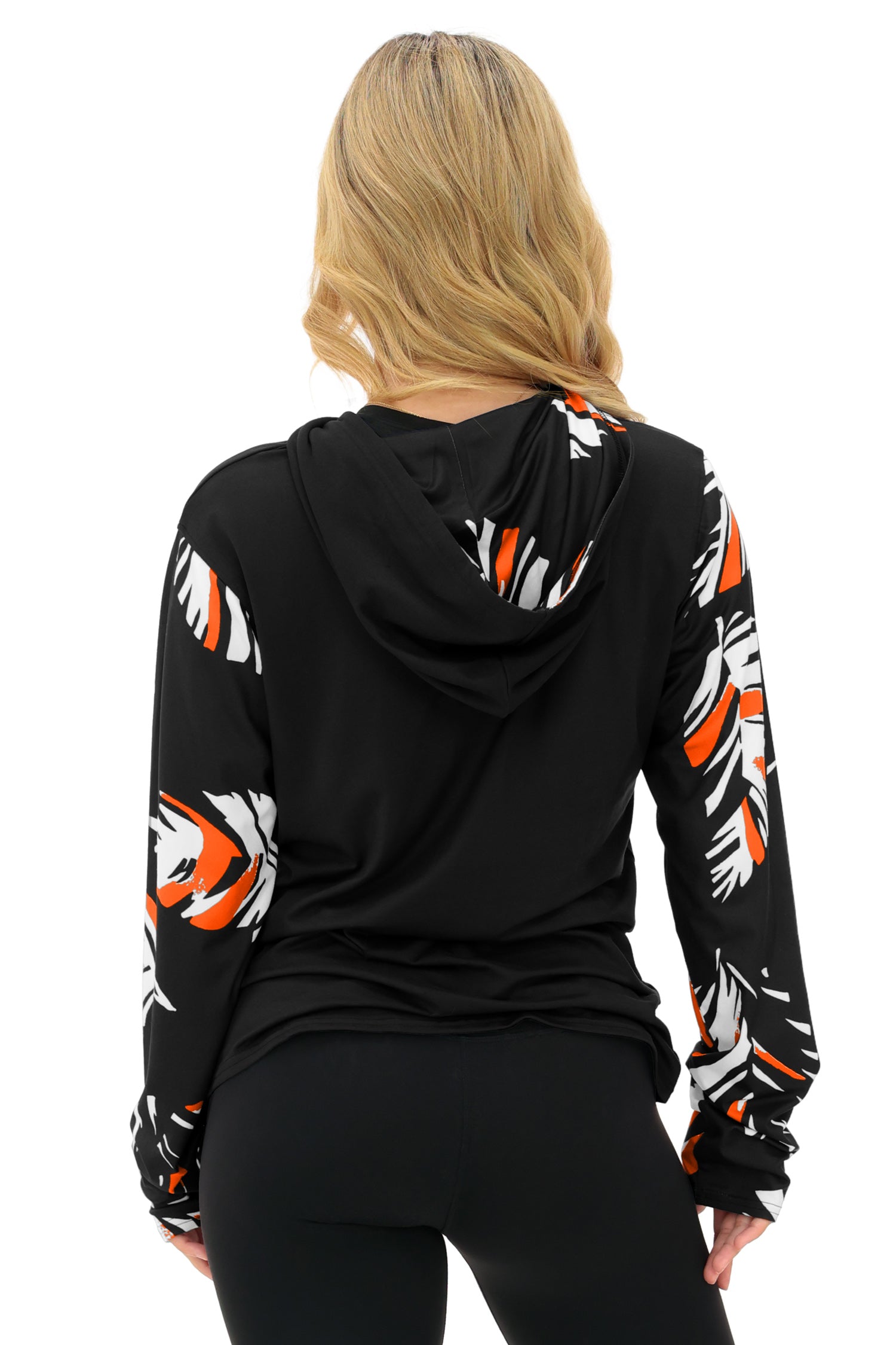 Zubaz NFL  WOMEN Casual Script Leaf Accent Lightweight Hoodie, CINCINNATI BENGALS