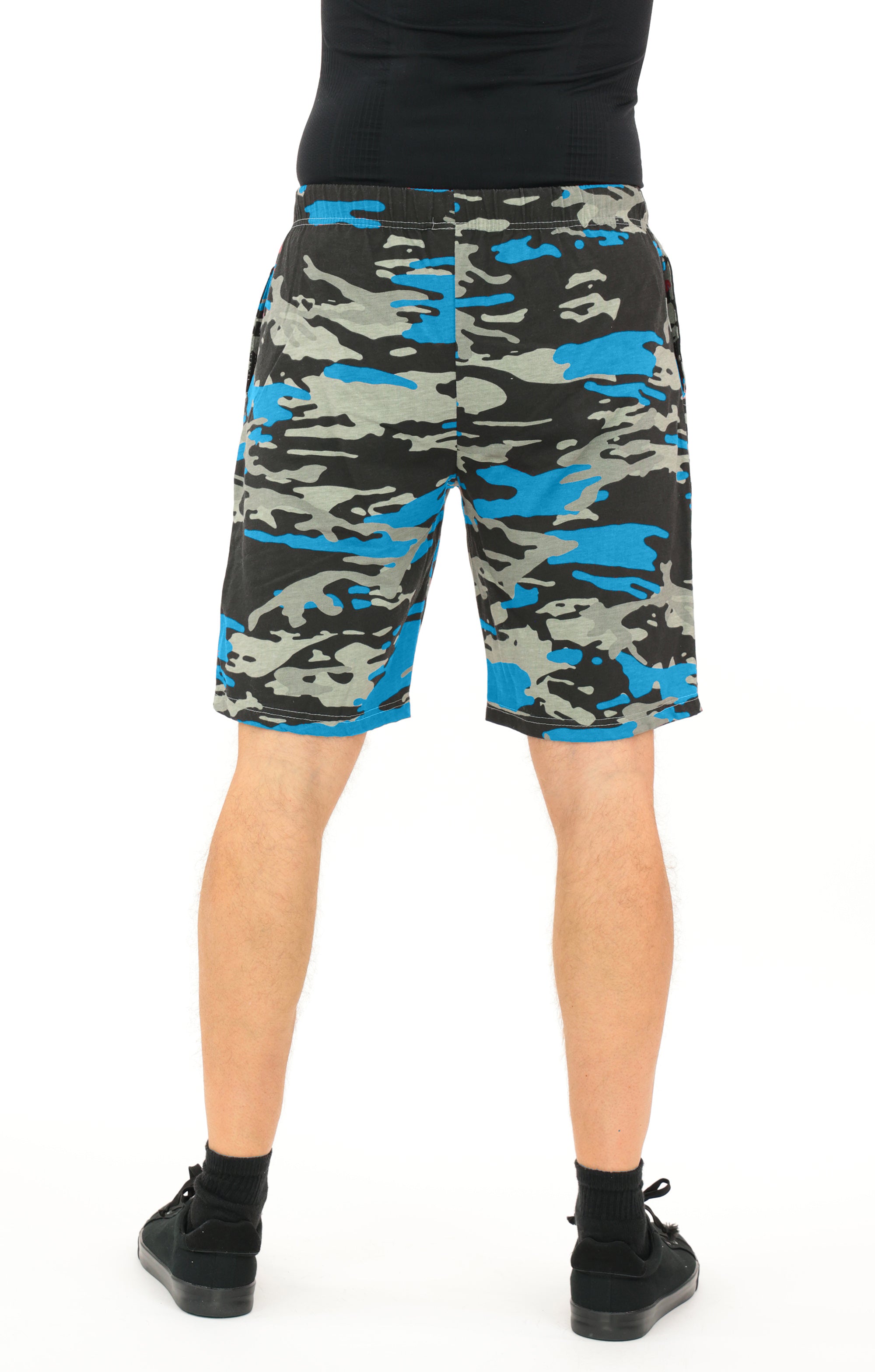 Zubaz NFL Adult Unisex Z88 Embroidered Alt Camo Shorts, Carolina Pantshers