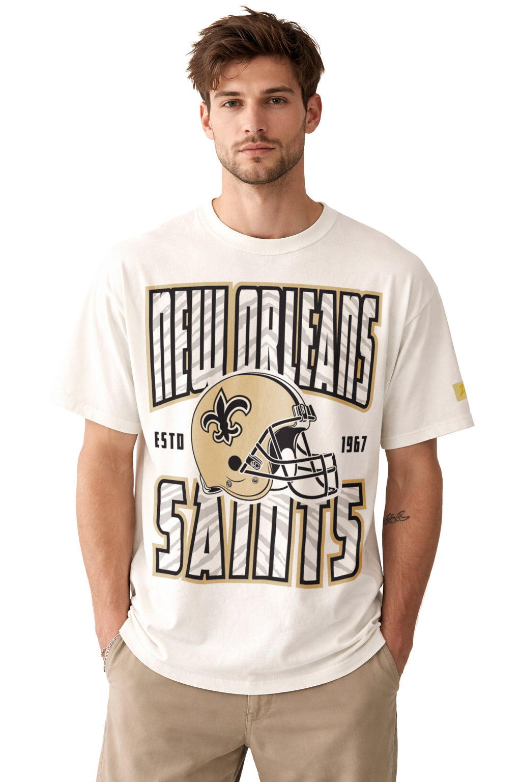 Zubaz NFL 90s SS Tee- Helmet-Off White, NEW ORLEANS SAINTS