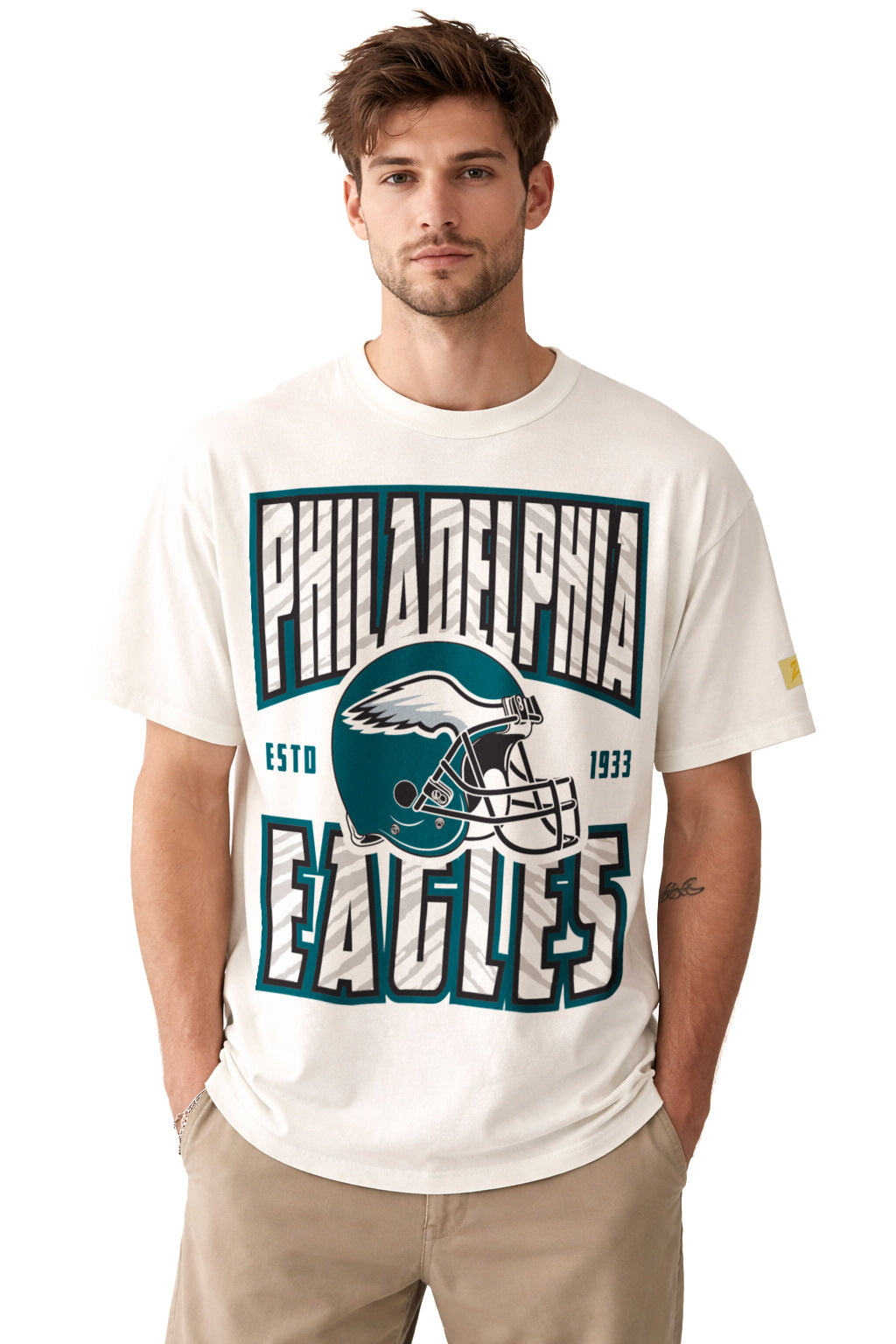 Zubaz NFL 90s SS Tee- Helmet-Off White, PHILADELPHIA EAGLES