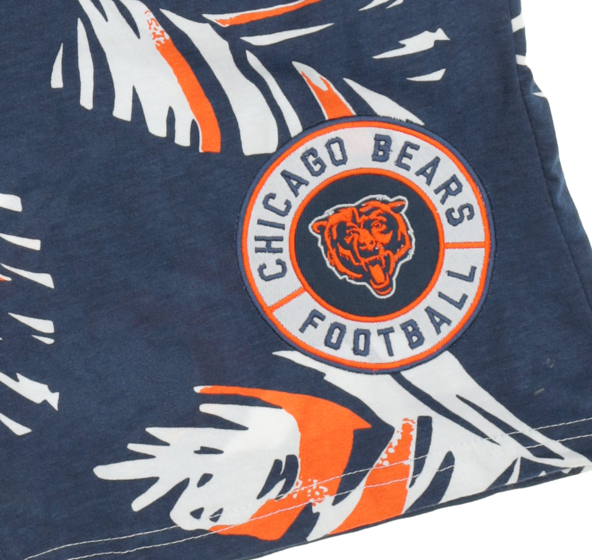 Zubaz NFL Adult Unisex Z88 Embroidered Leaf 3 Team Color Shorts, Chicago Bears