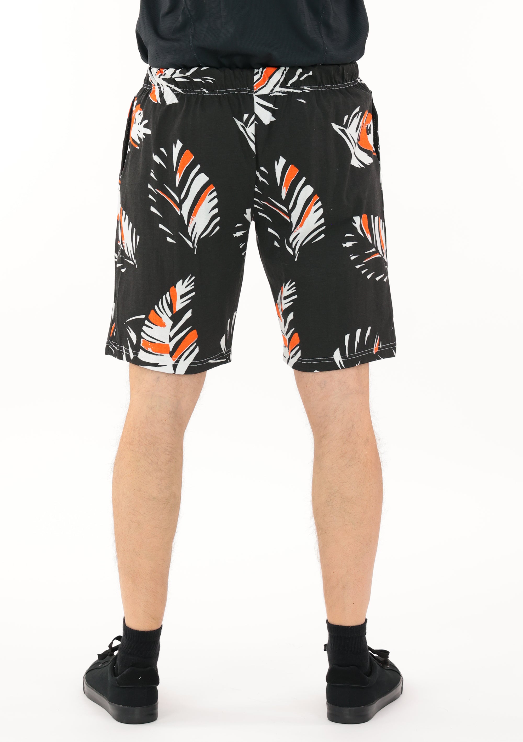 Zubaz NFL Adult Unisex Z88 Embroidered Leaf 3 Team Color Shorts, Cincinnati Bengals