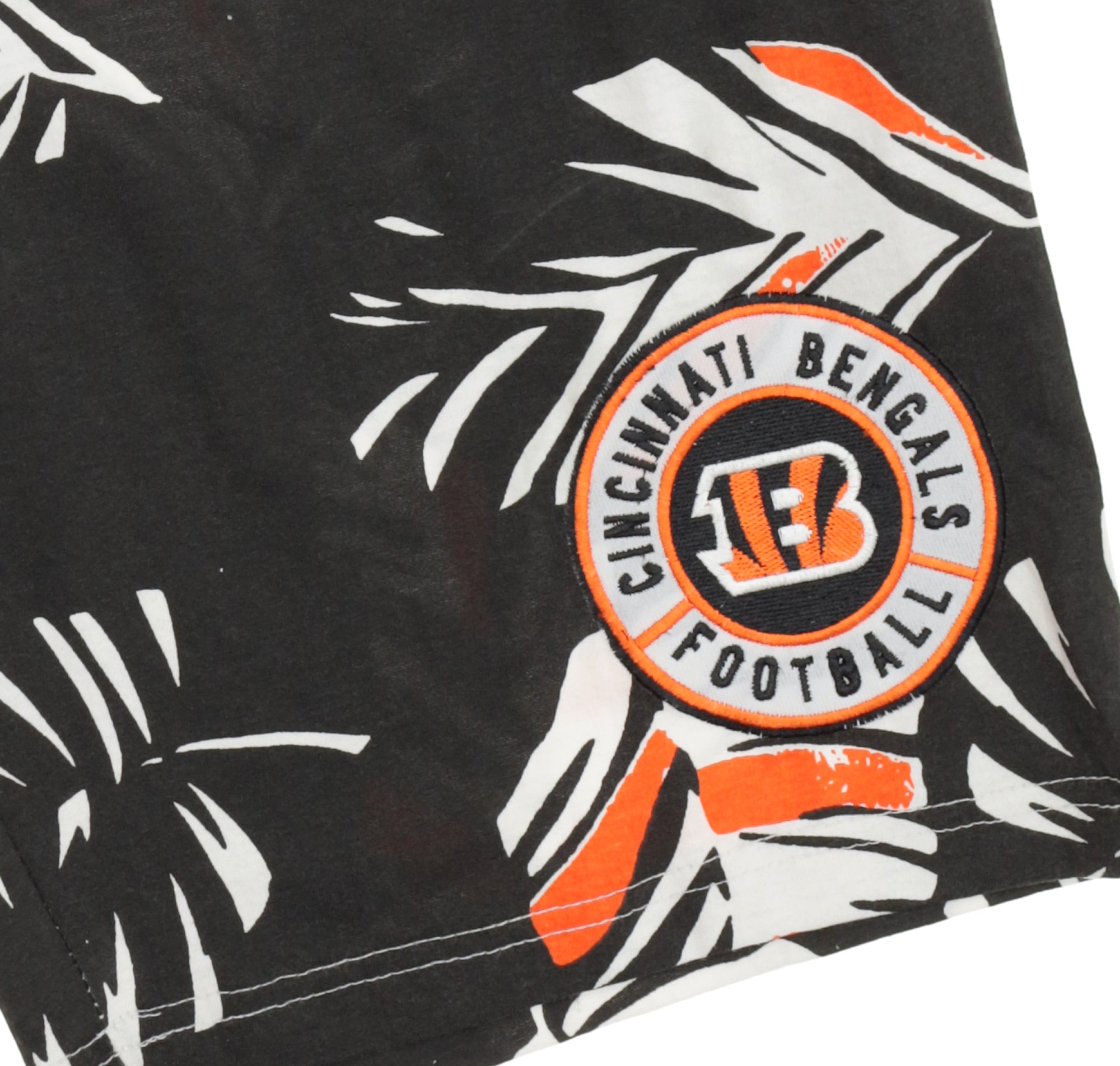 Zubaz NFL Adult Unisex Z88 Embroidered Leaf 3 Team Color Shorts, Cincinnati Bengals