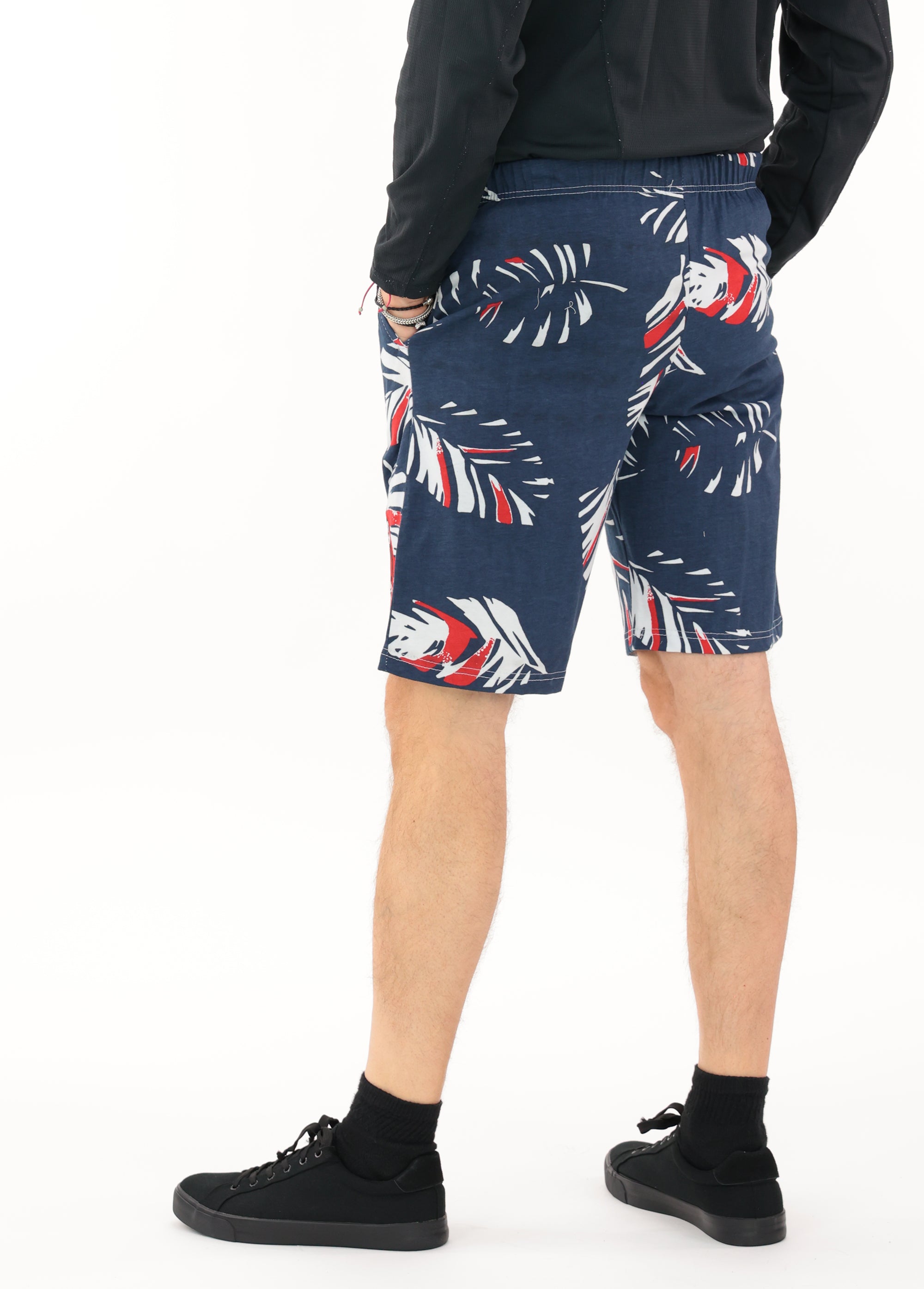 Zubaz NFL Adult Unisex Z88 Embroidered Leaf 3 Team Color Shorts, Houston Texans